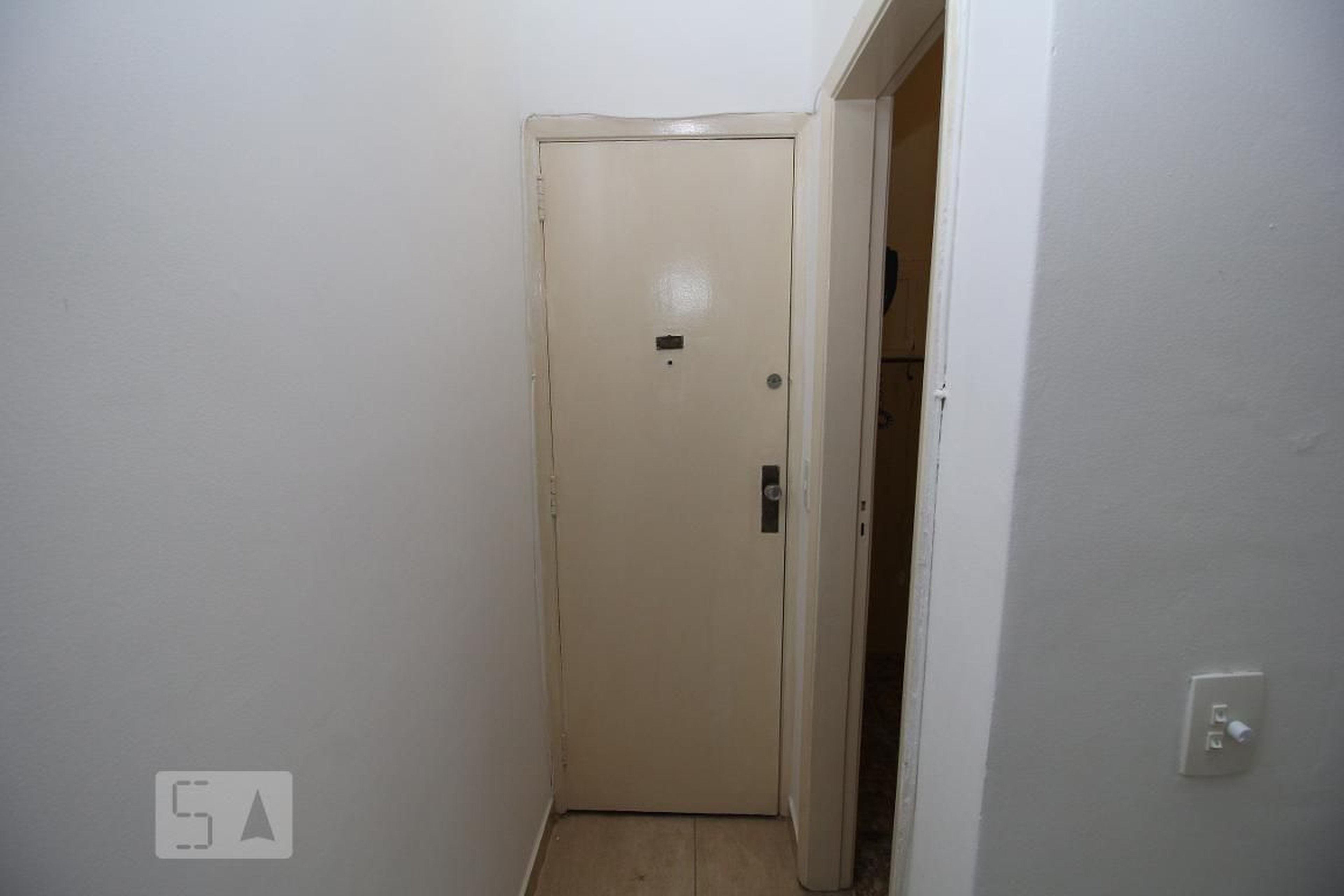 Entrada - Edifício Esteves Junior