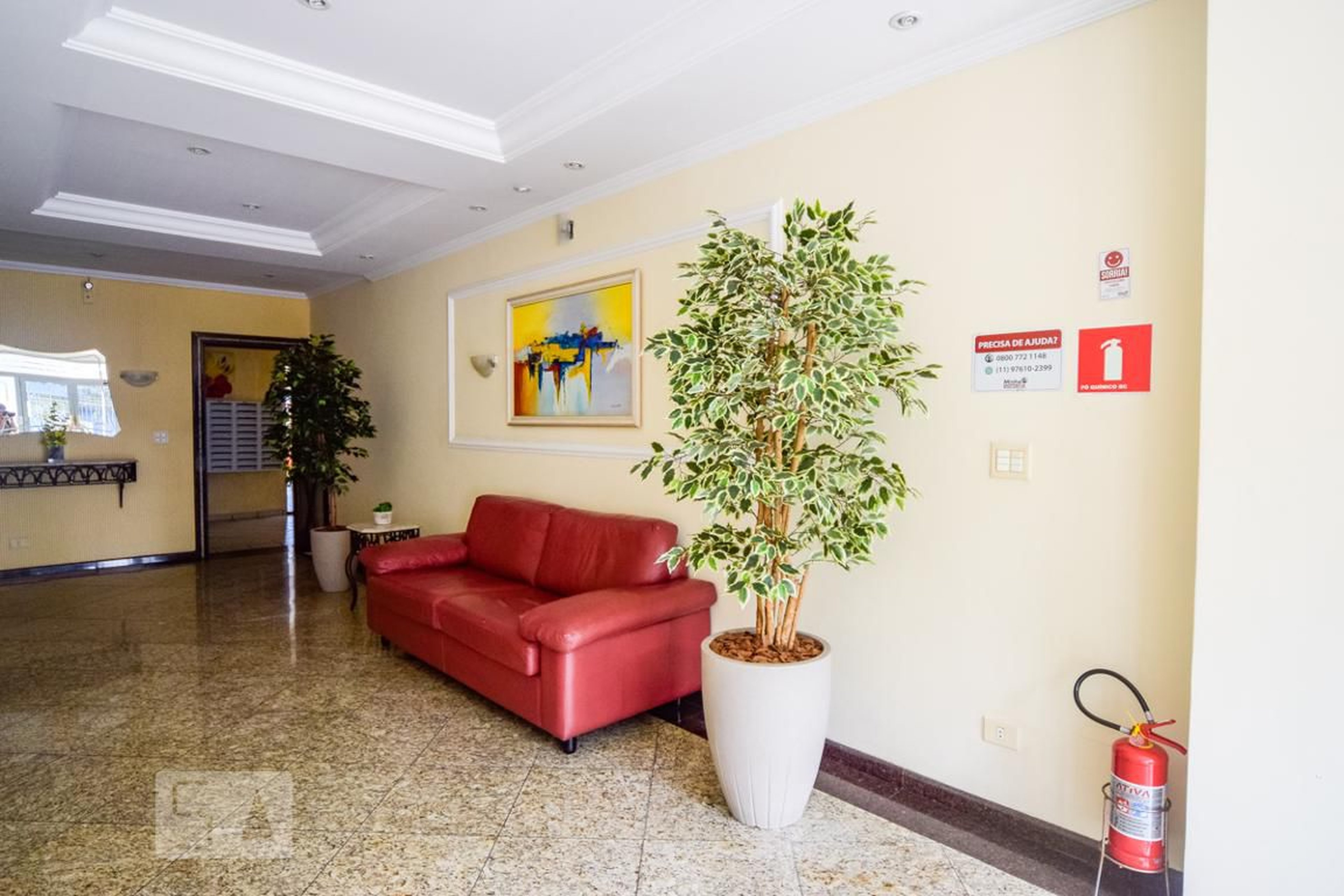 Hall - Pedro José Lourenzini