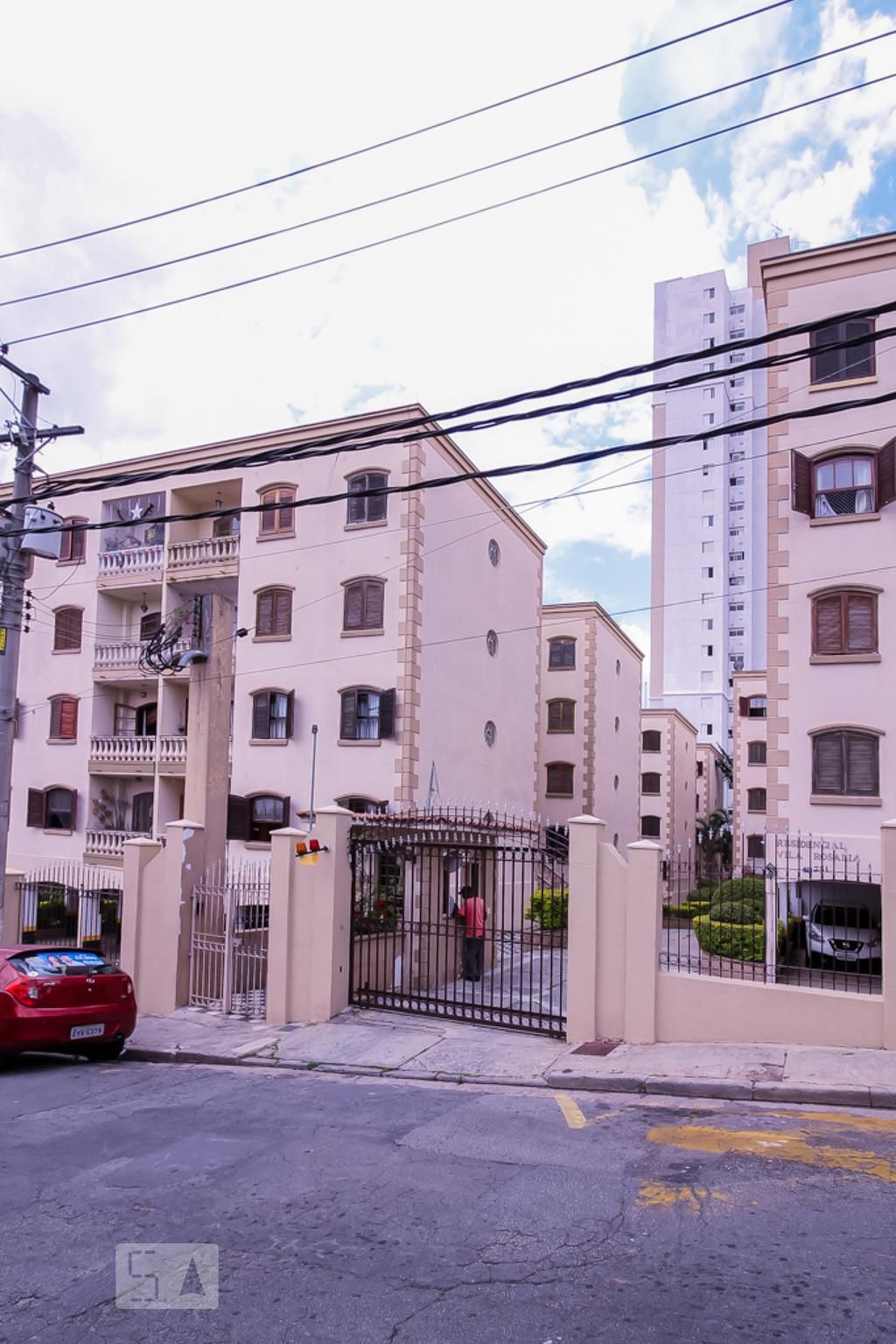 Fachada Residencial Vila Rosária