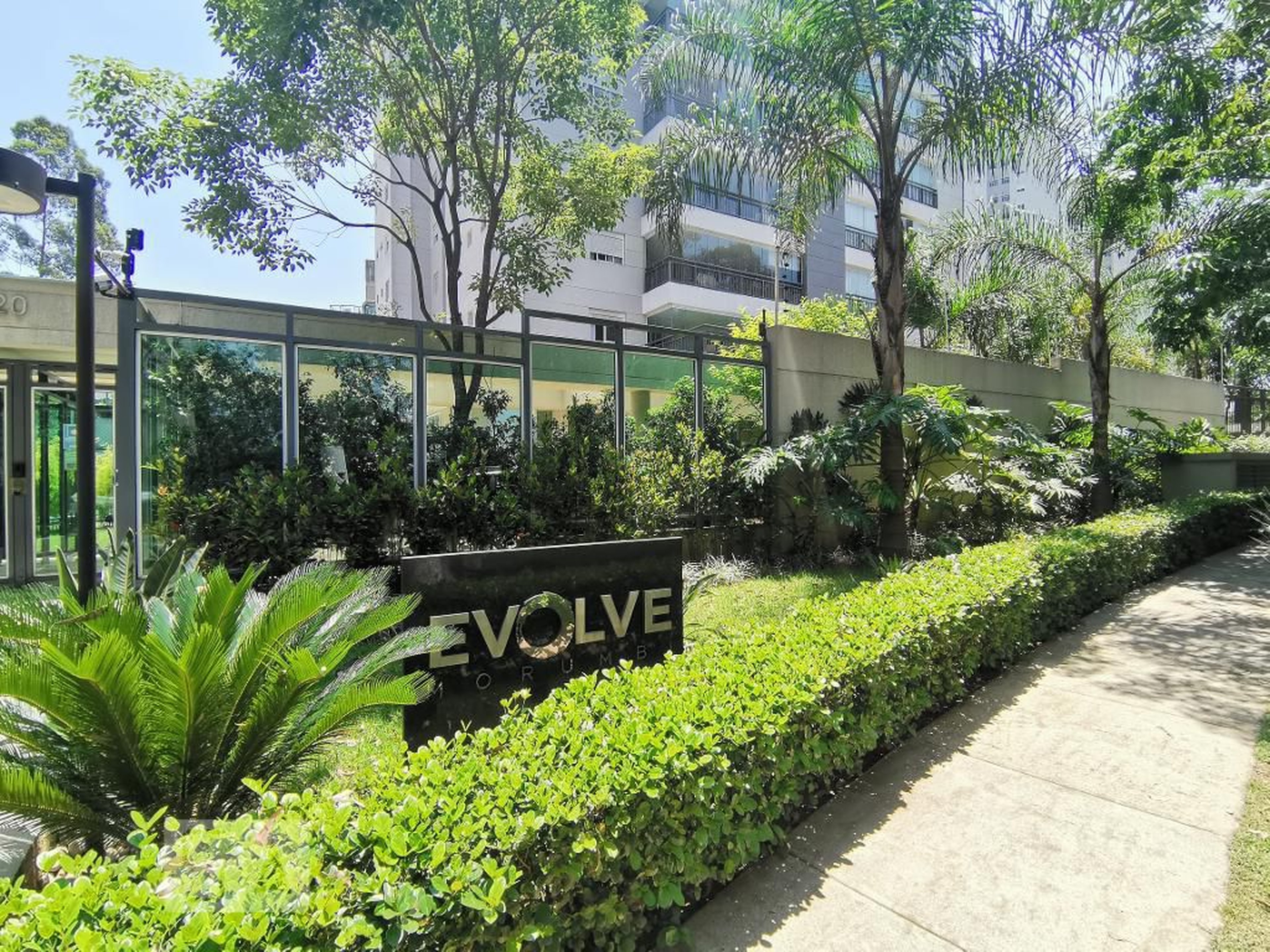 Fachada do Condomínio Condomínio Evolve