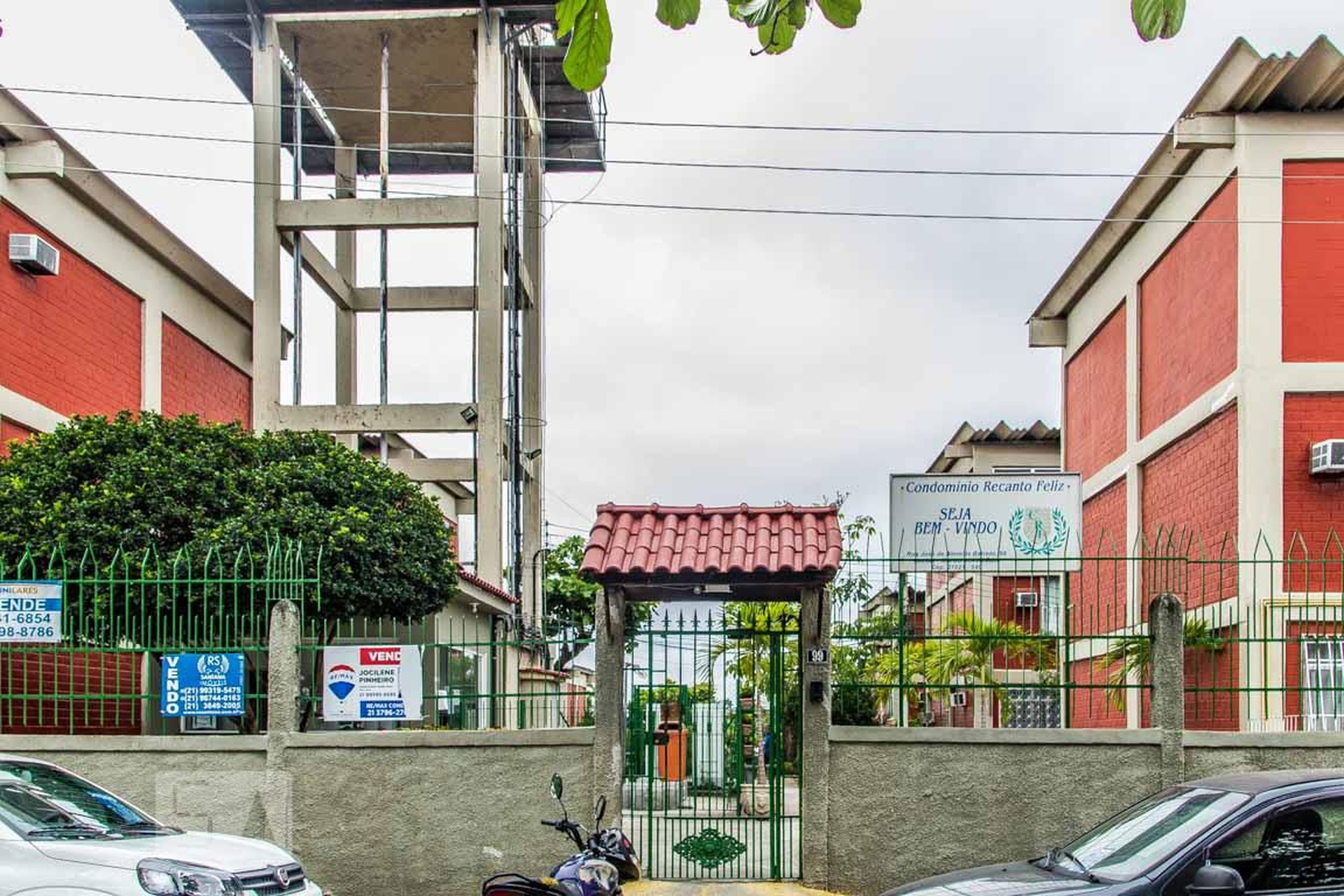 Fachada do Condomínio Condomínio Recanto Feliz