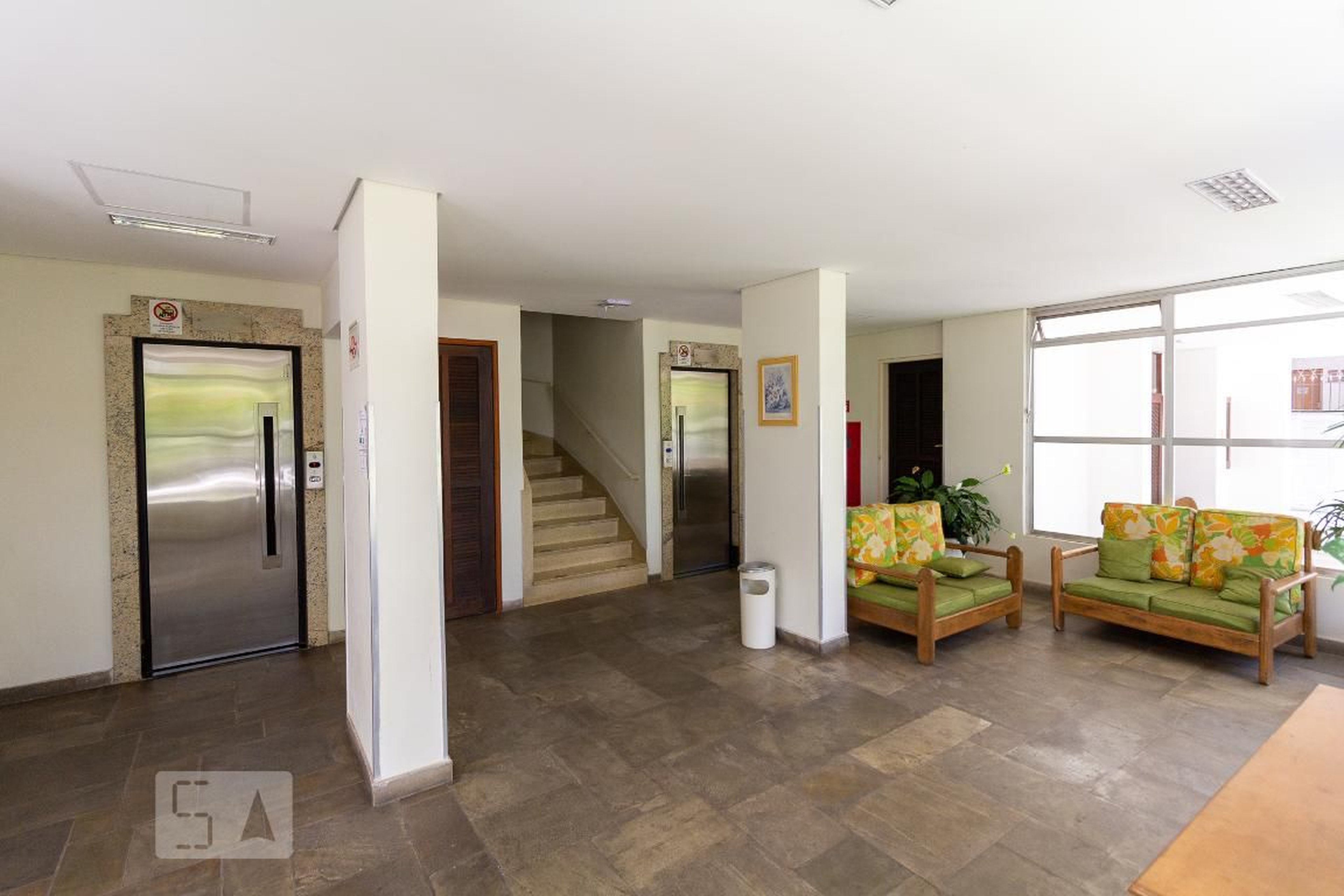 Hall de Entrada - Coral e Ana Conda