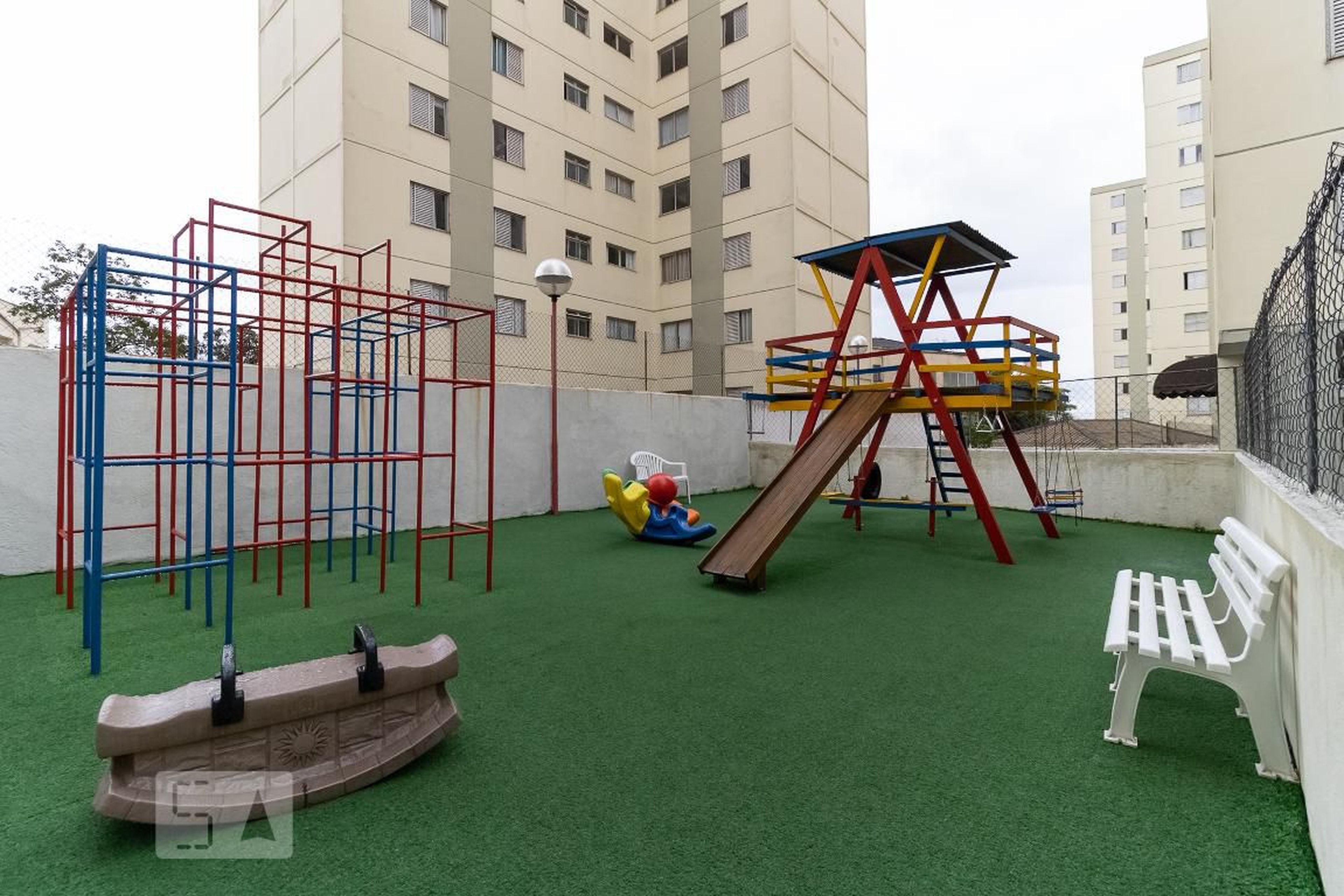 Playground - Conjunto Residencial Vila Monumento
