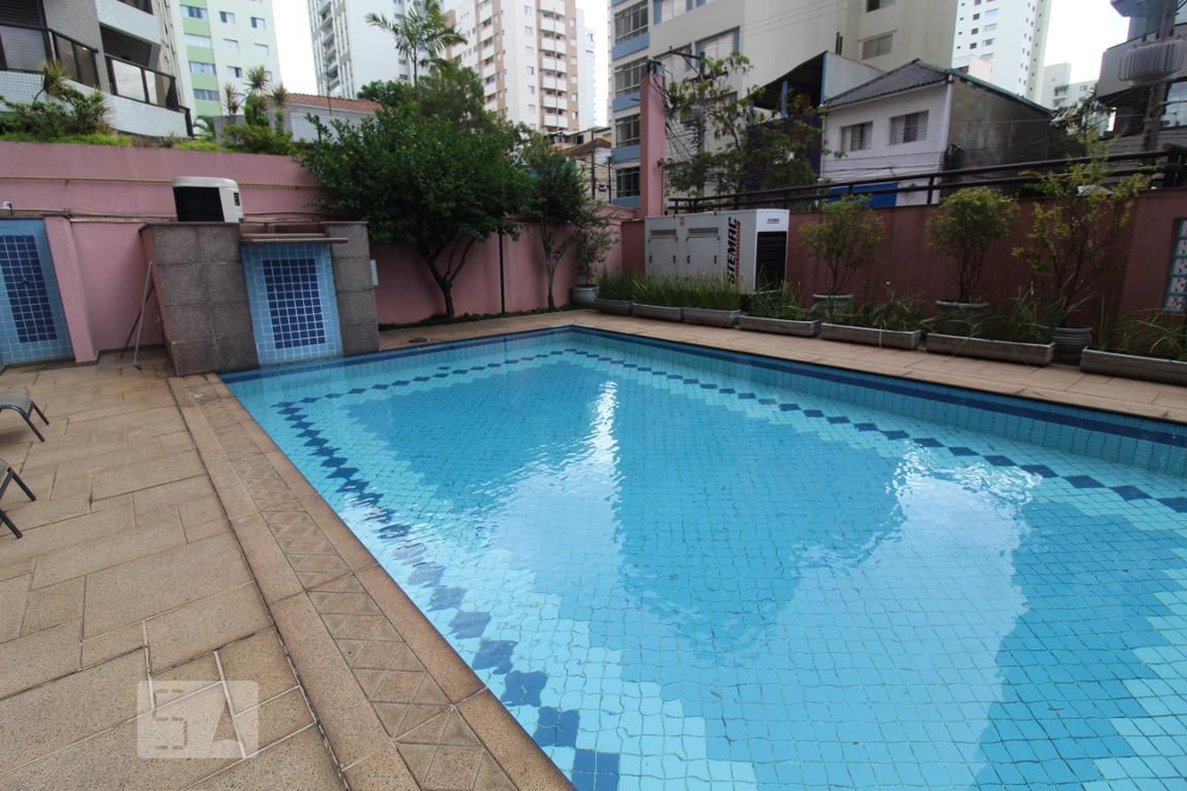 Piscina - Edifício Fontana Del Tritoni