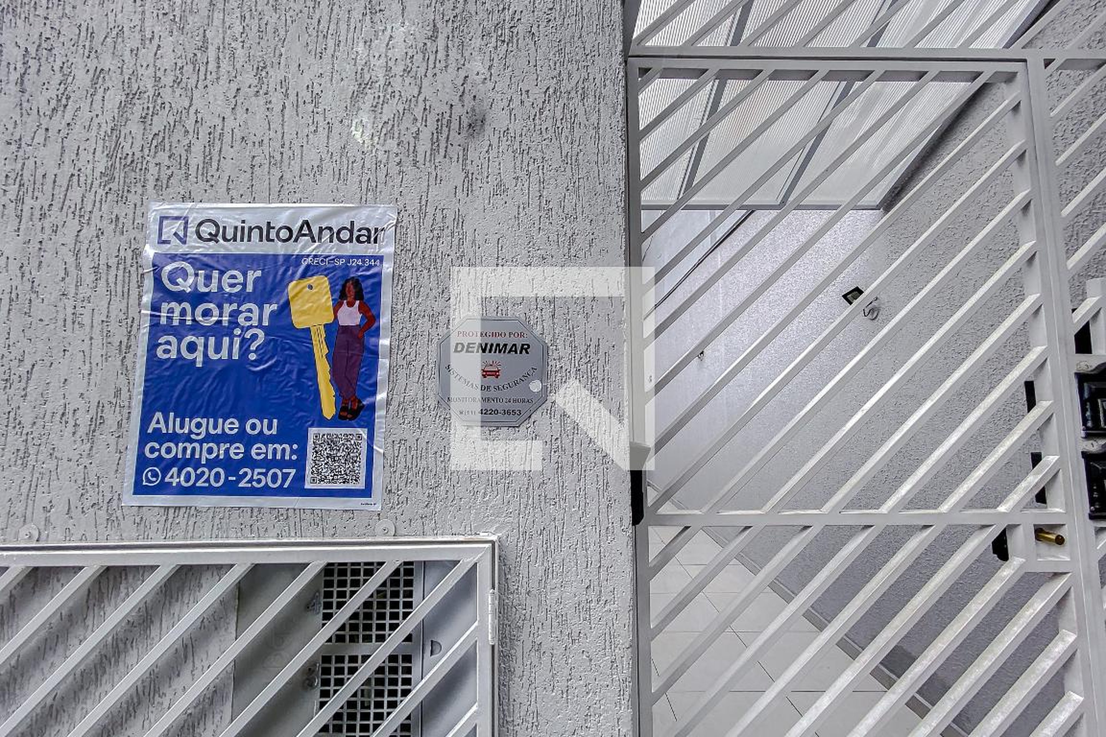 Fachada Condomínio Casa 4