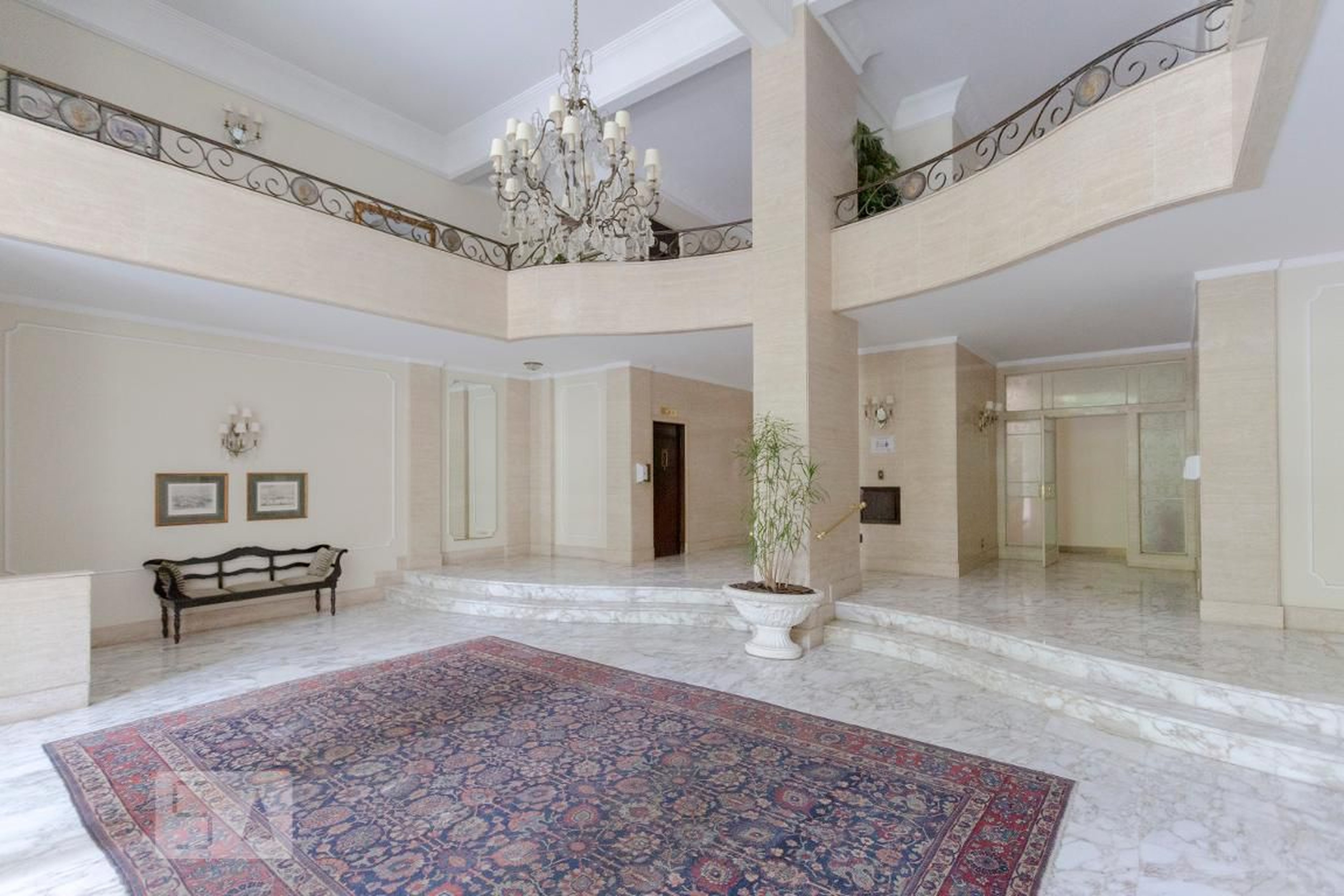 Hall de Entrada - Rampa do túnel