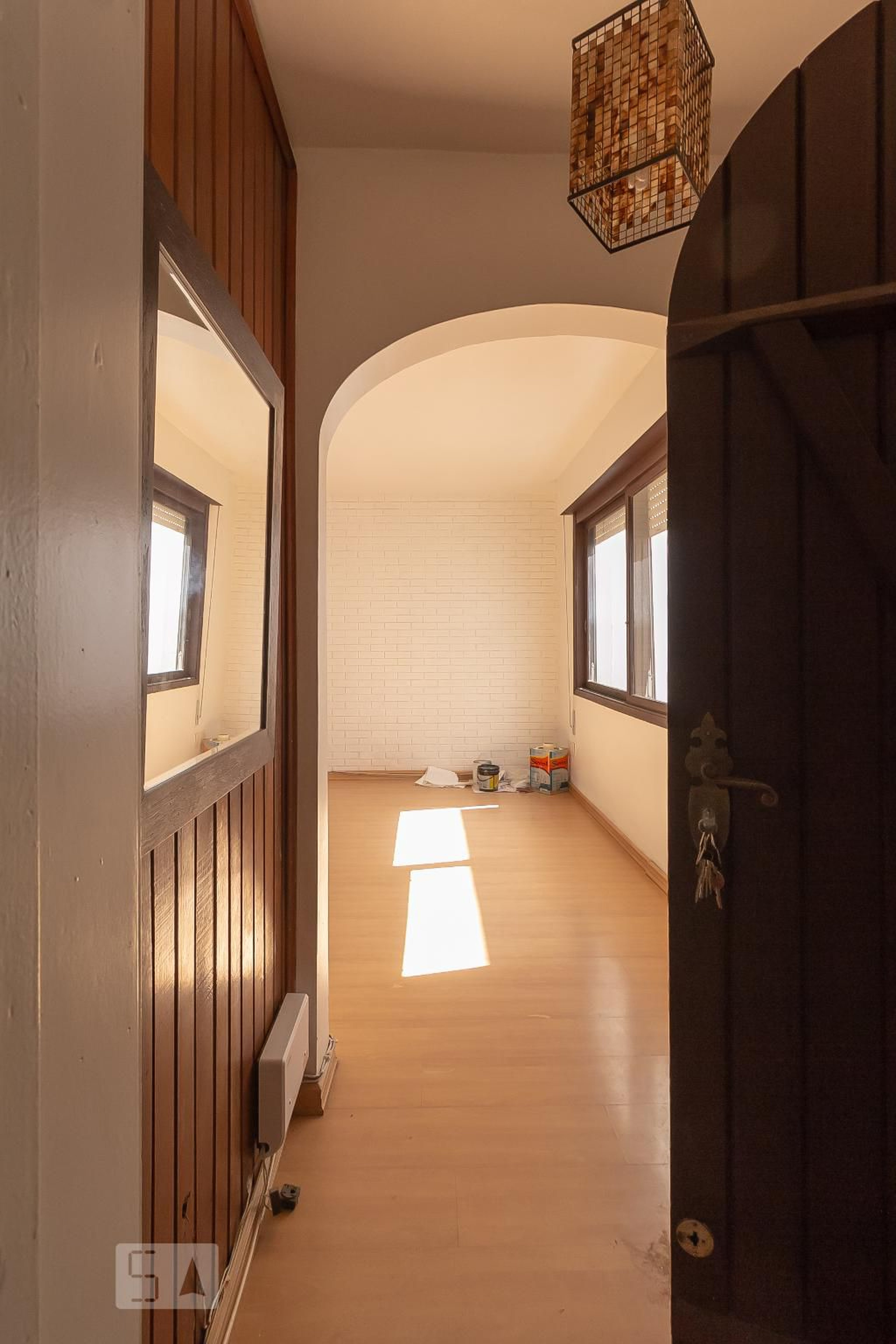 Hall de Entrada Condomínio em Rua Visconde do Rio Branco, 754