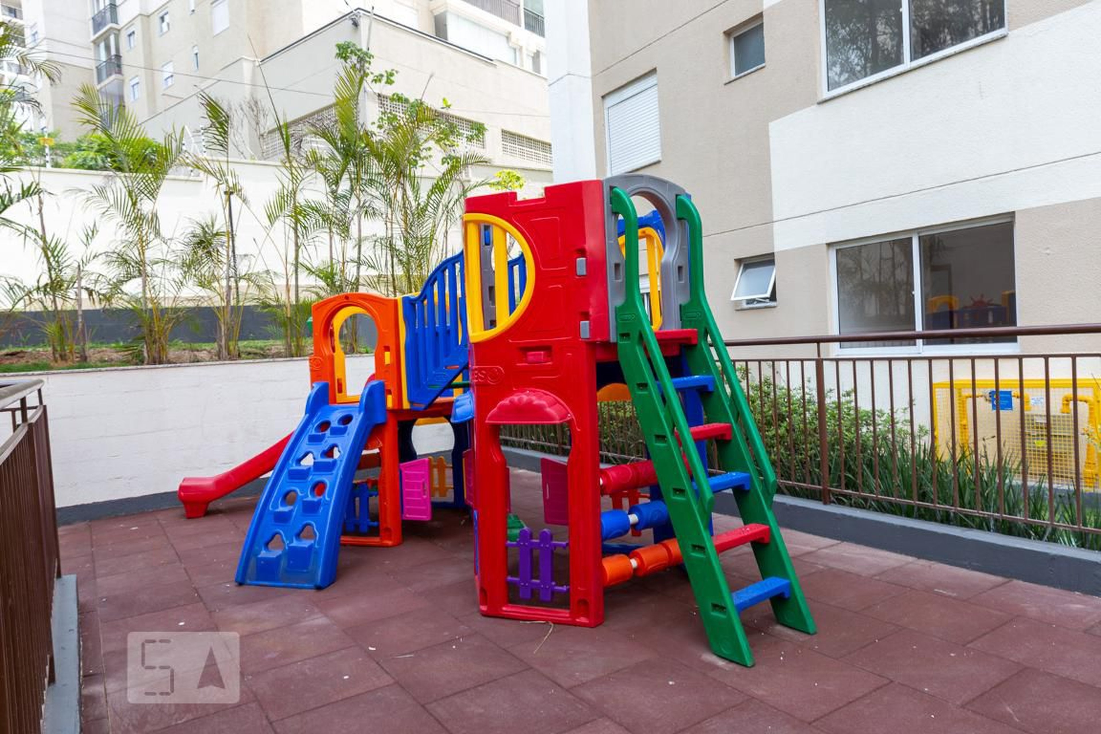 Área Comum - Playground Condomínio em Ch, 574