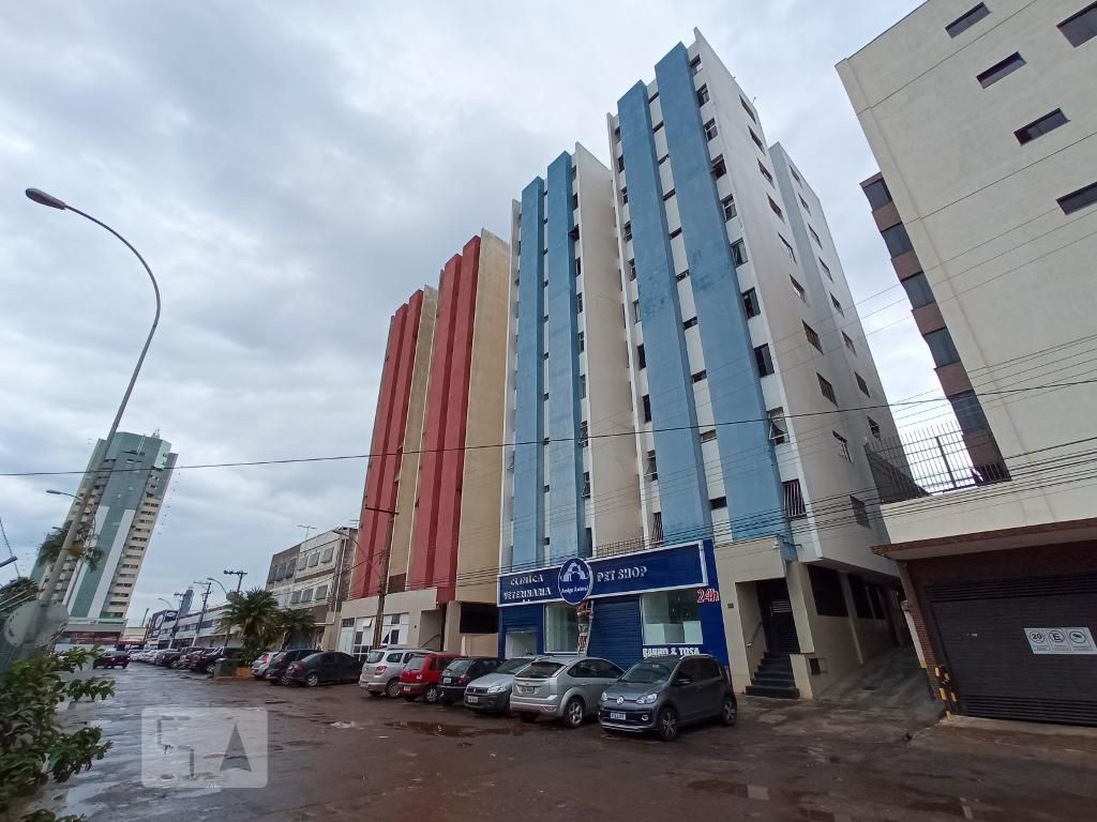 Fachada Edifício Fernanda Jobi