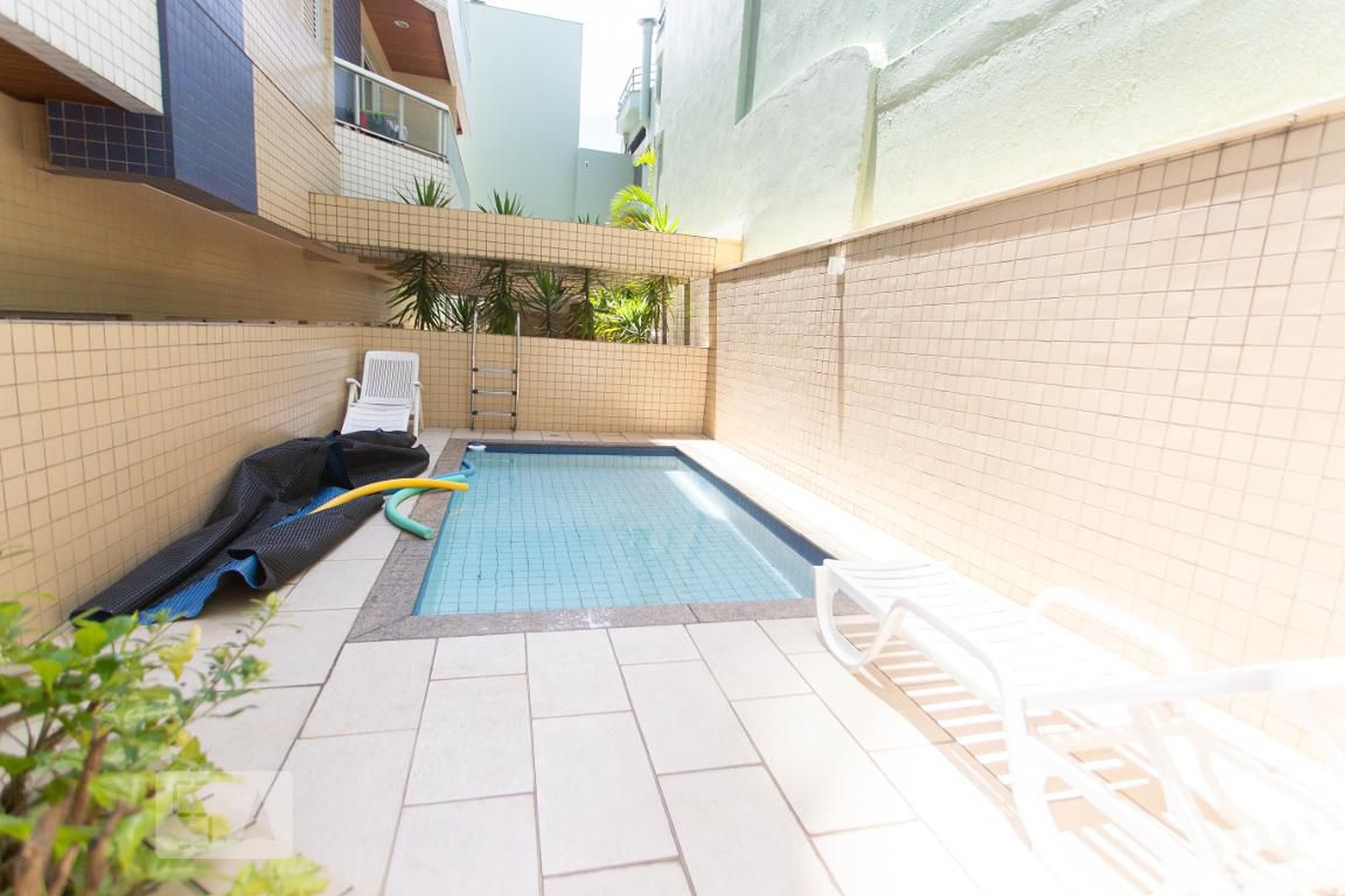 Piscina - Palazzo Romano