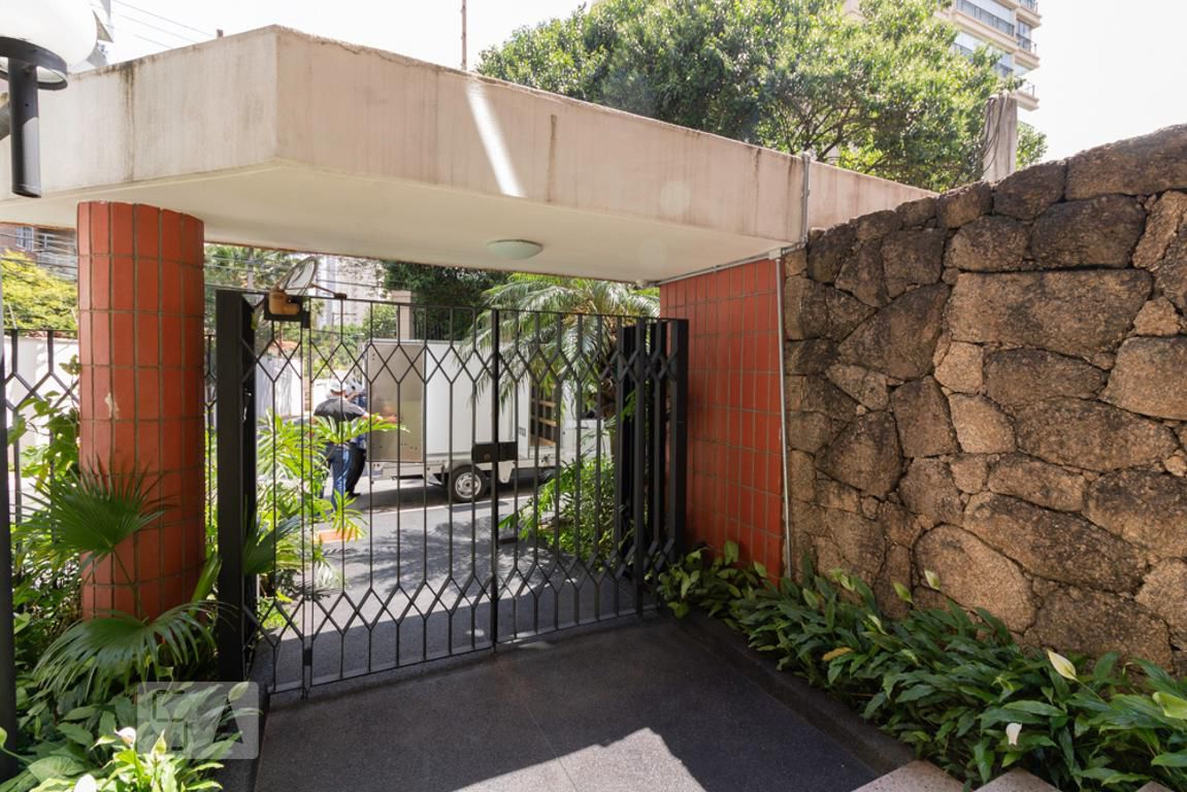 Portaria - Edifício Montreal