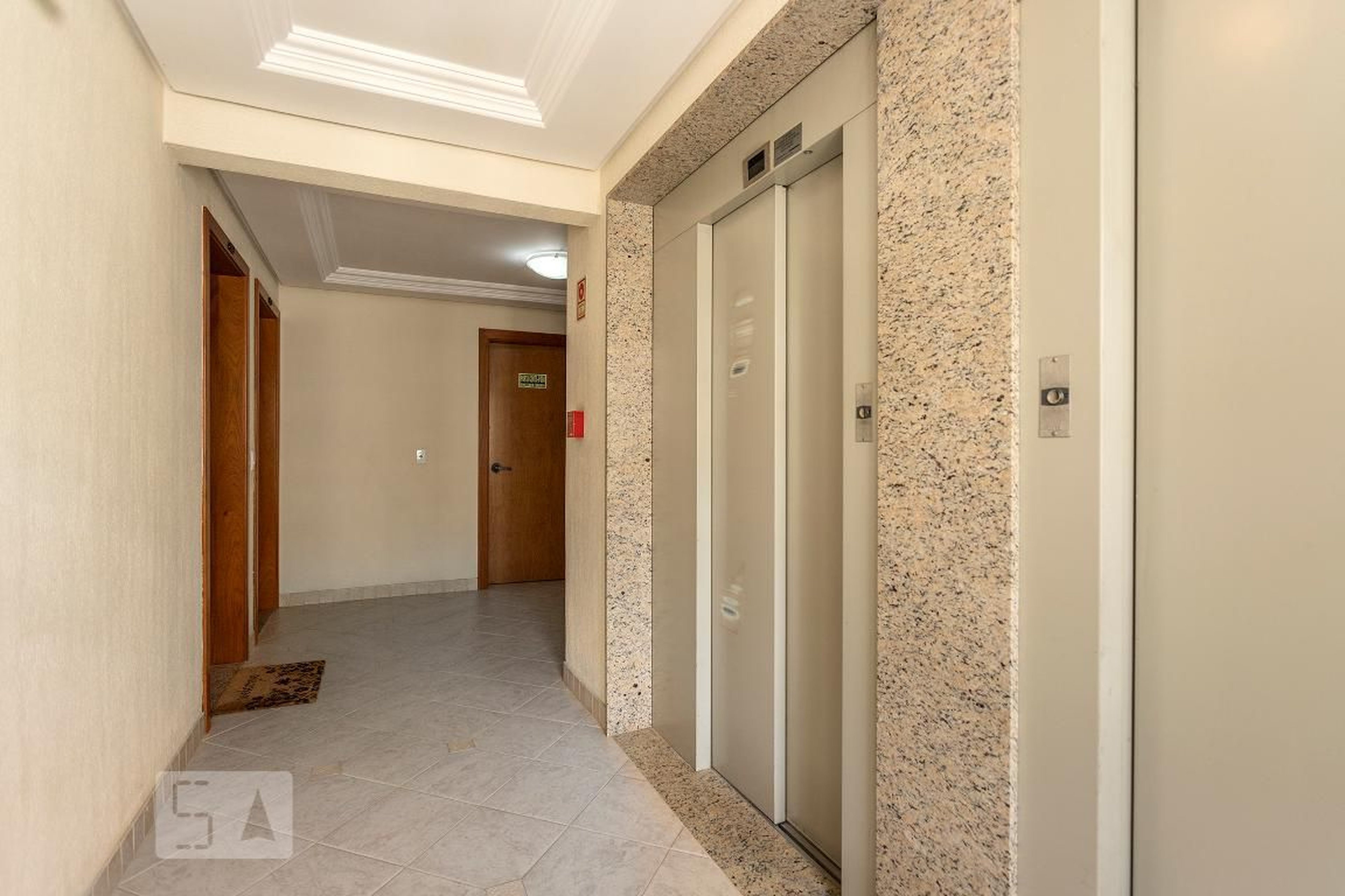 Elevador - Edifício Greenview