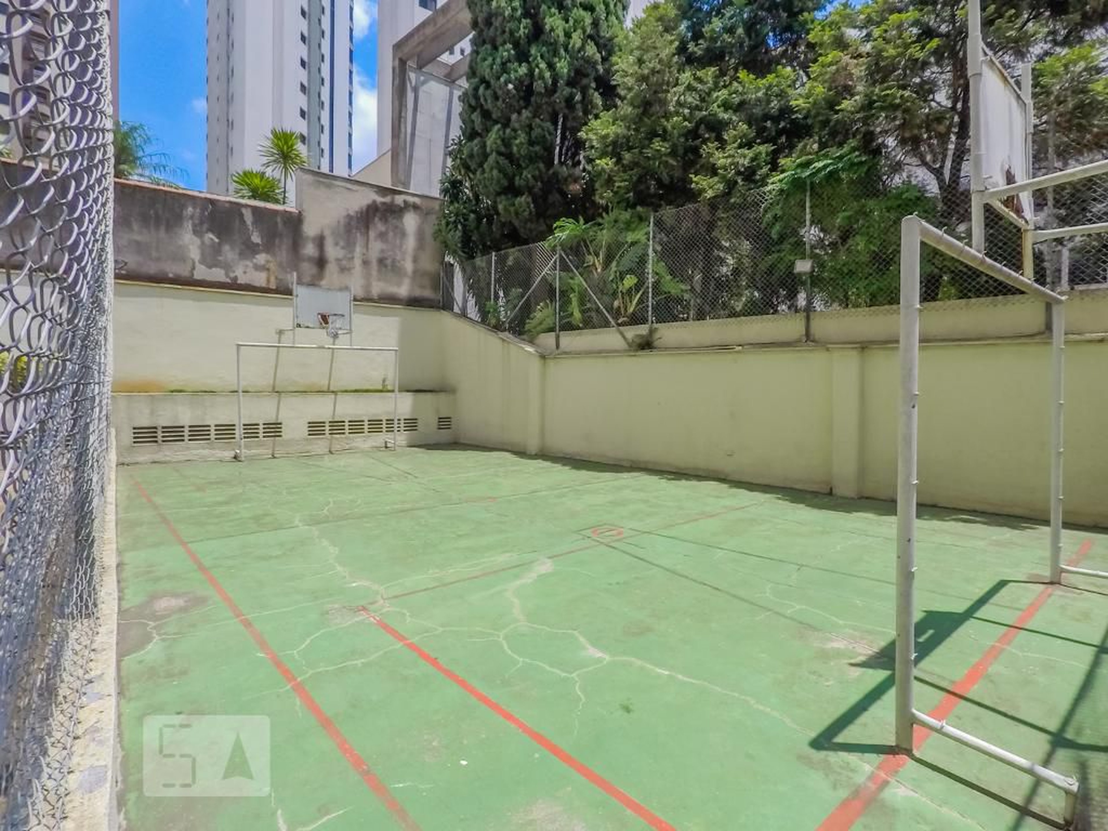 Quadra Esportiva - Marques de Queluz