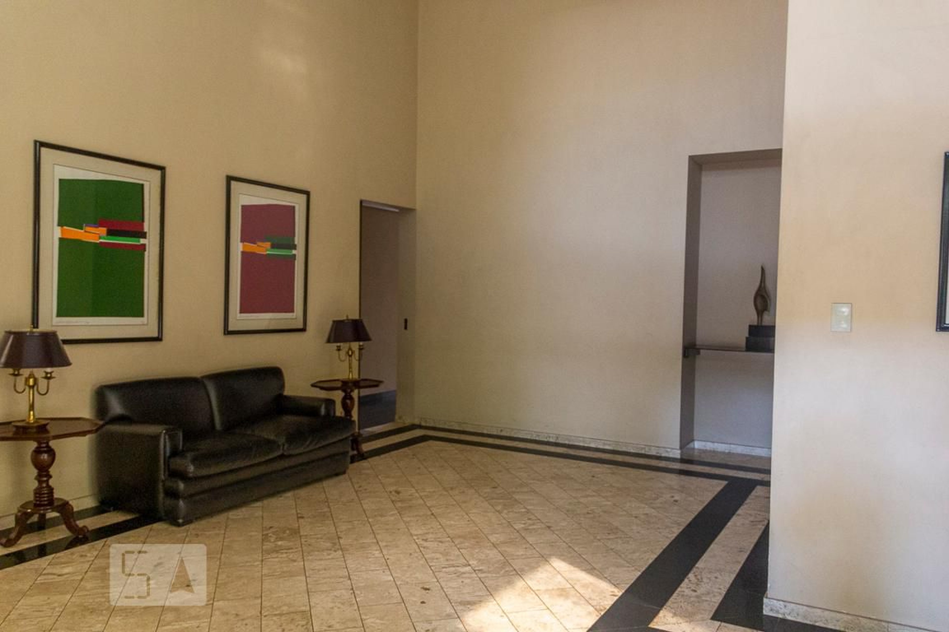 Hall de Entrada - Mont D'or