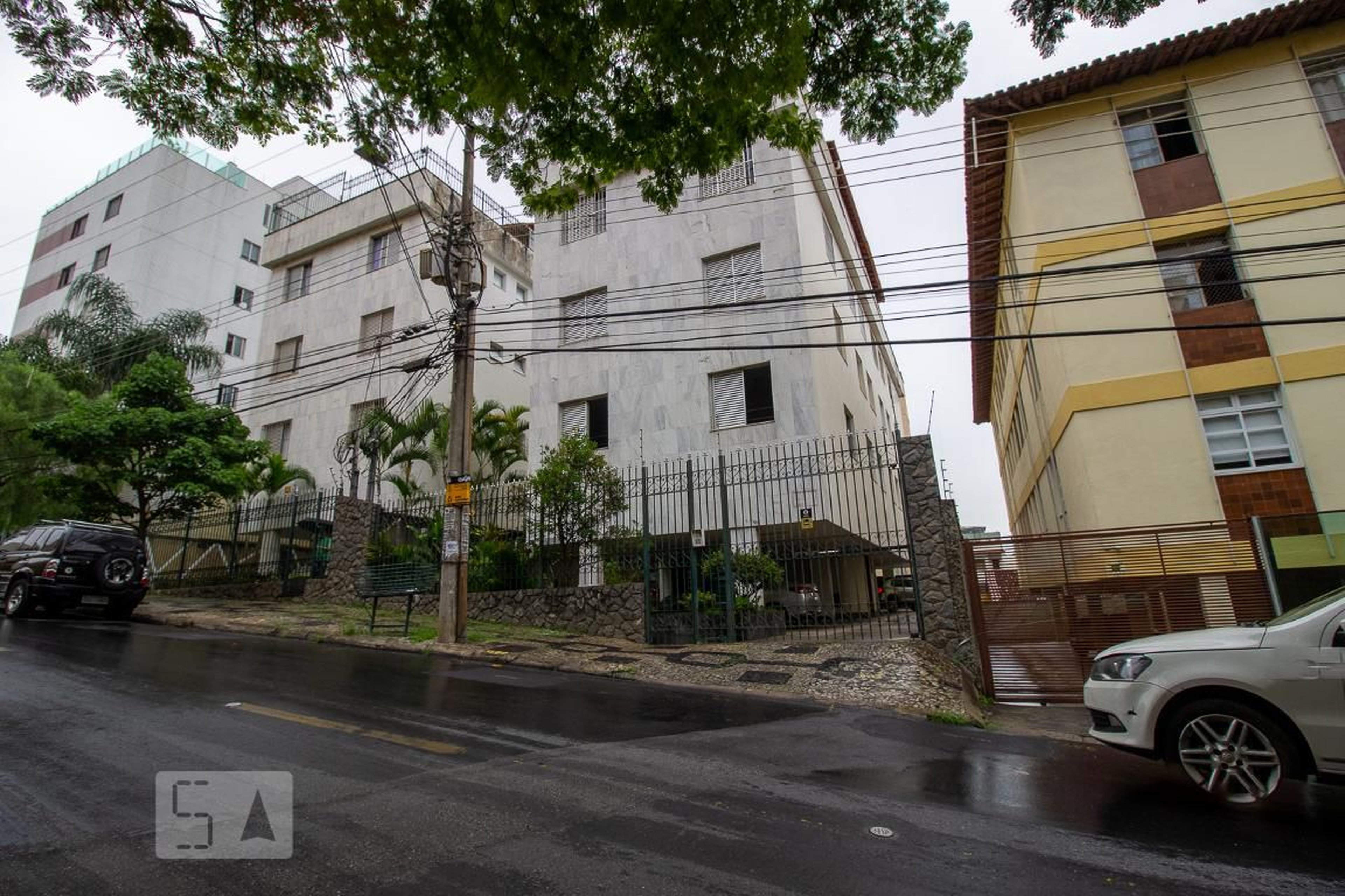 Fachada Condomínio em Rua Carvalhais de Paiva, 261