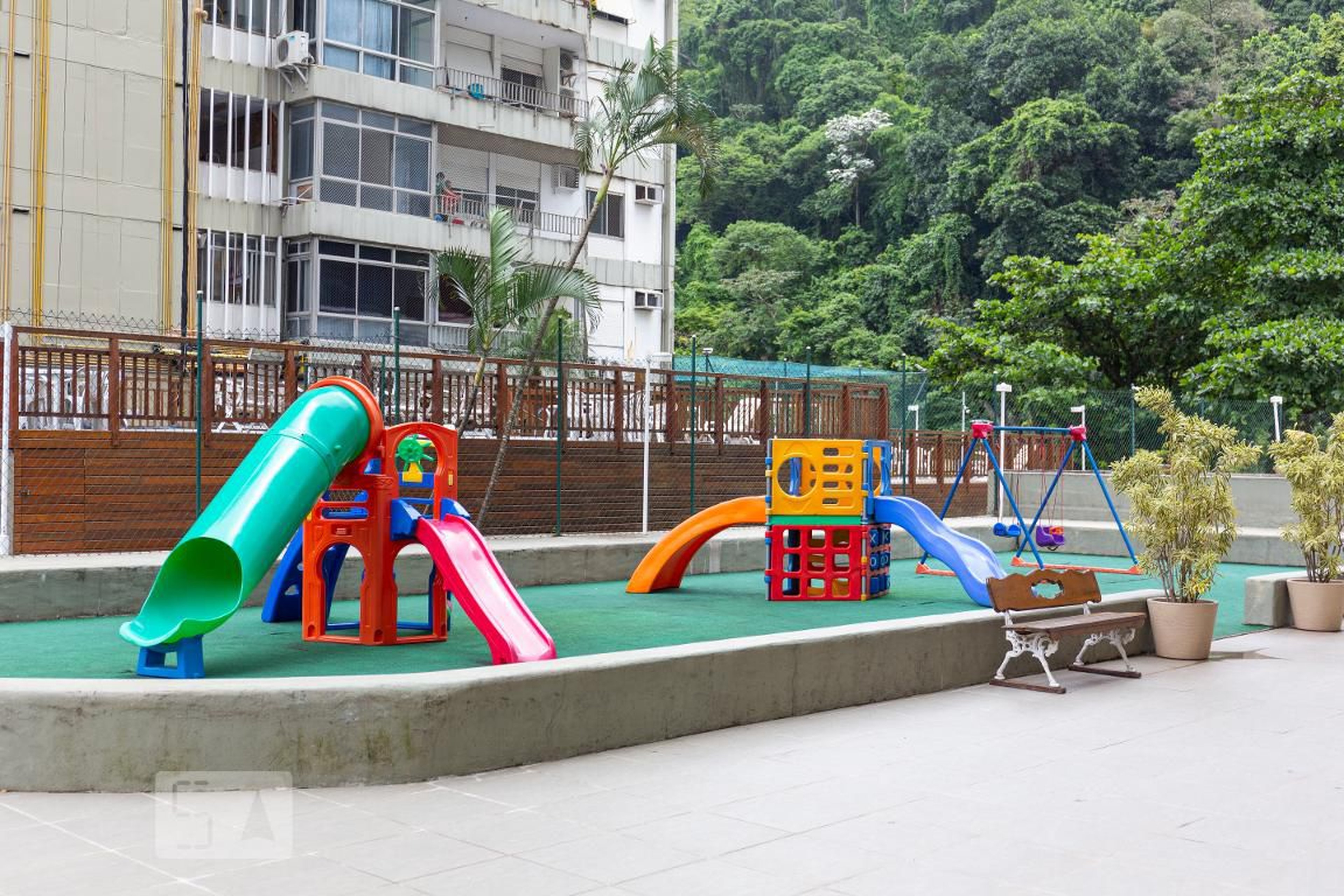 Playground - Pedra Bonita
