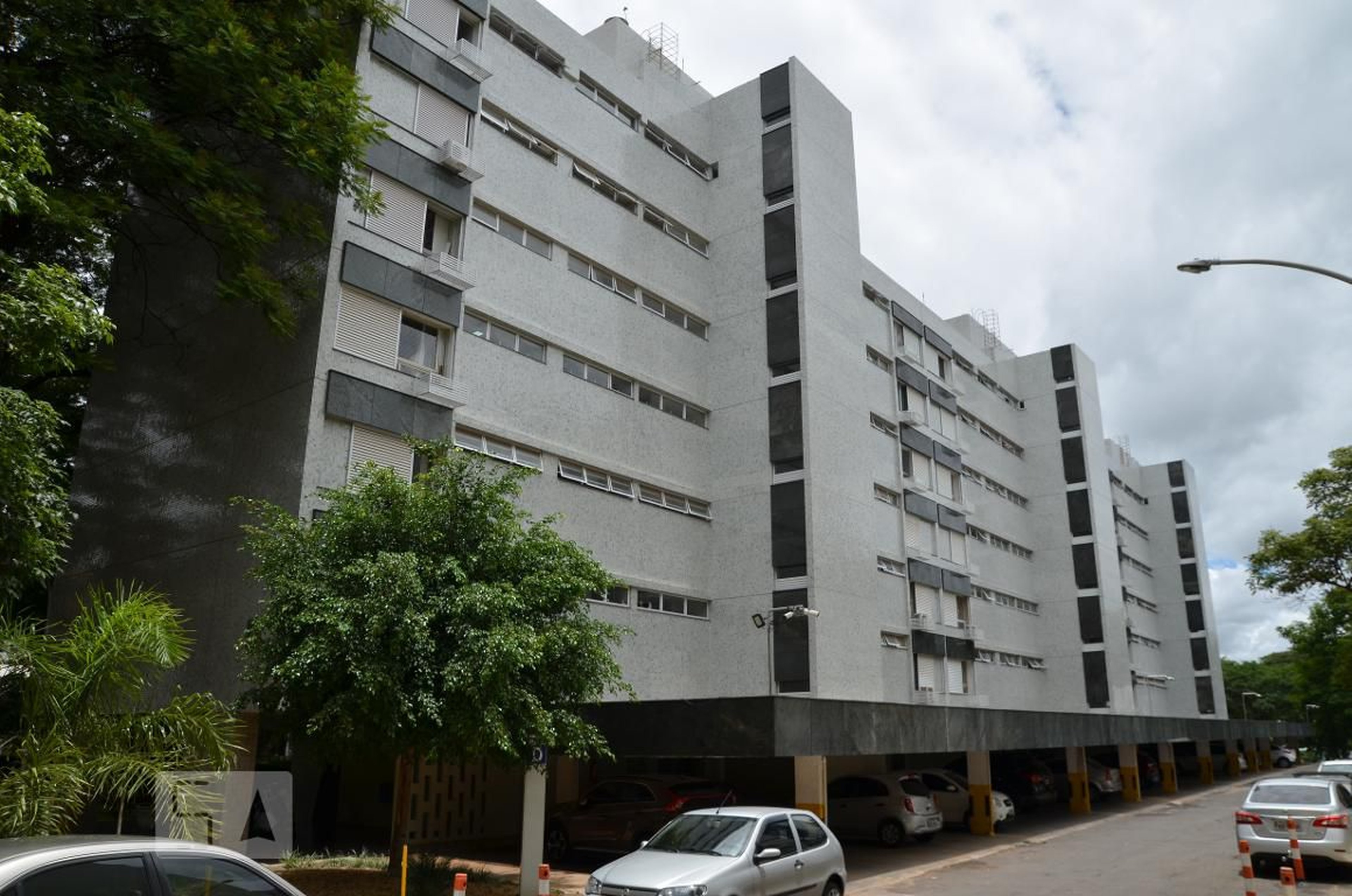 Fachada Condomínio em  Sqs 104, Bloco D