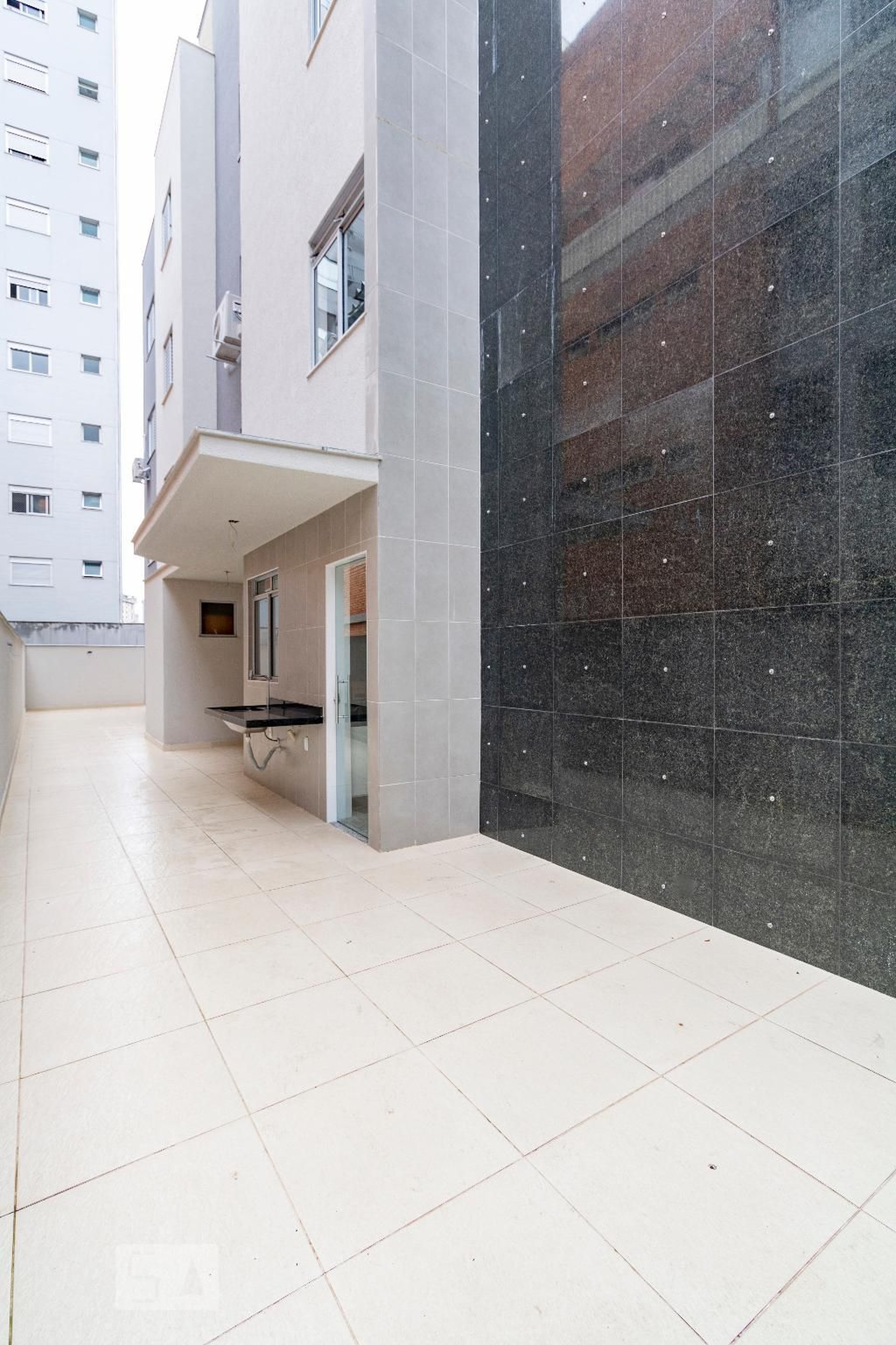 Área Externa - ED. Desembargador Drumond