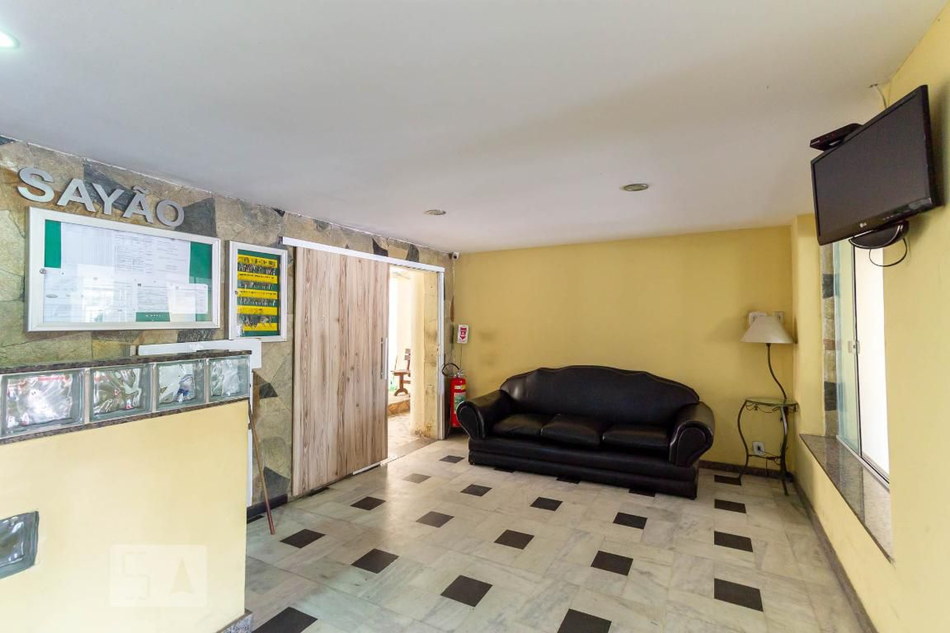 Hall de Entrada - Bernardo Sayão