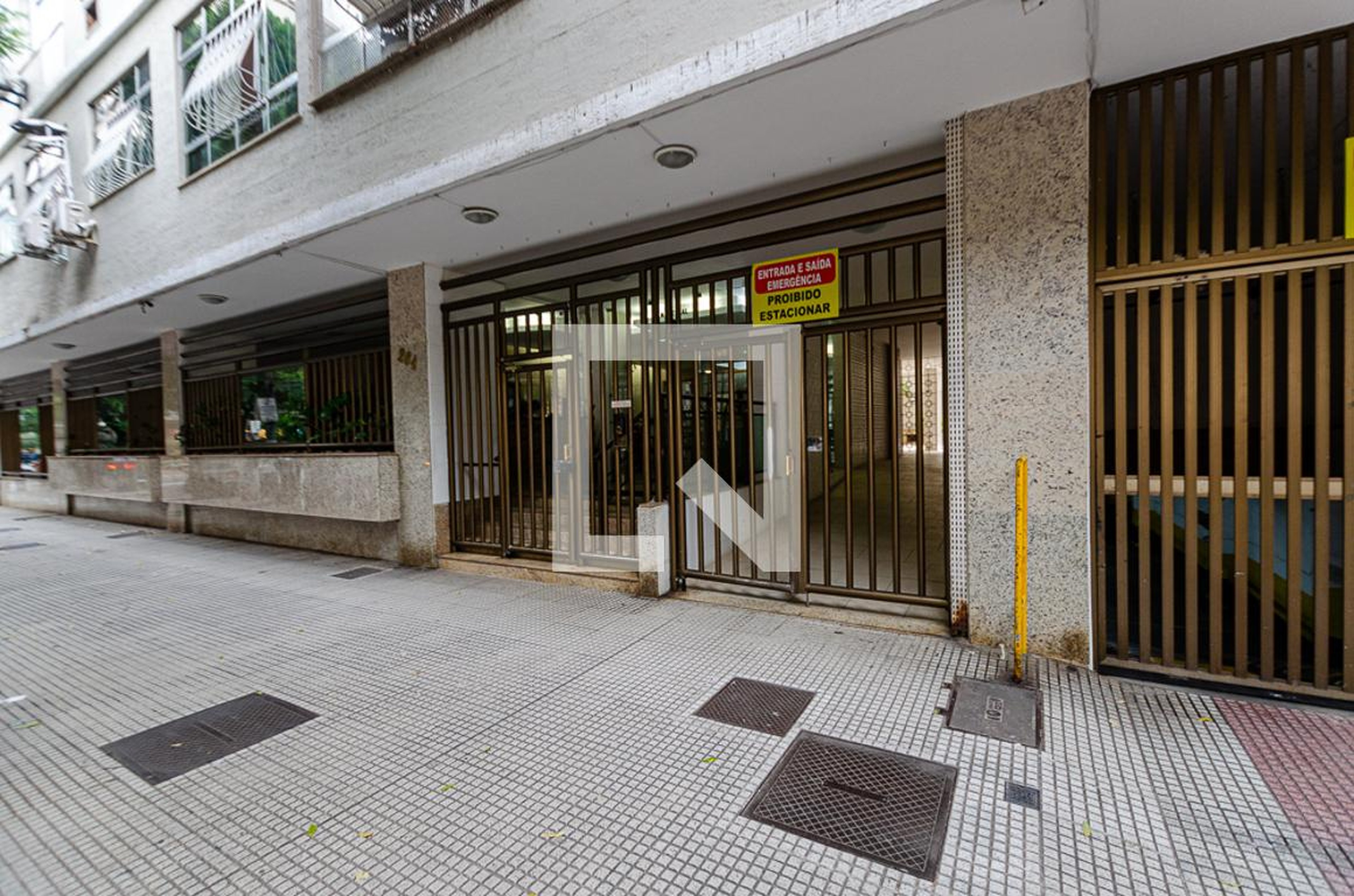 Entrada - Montreal Montsouri