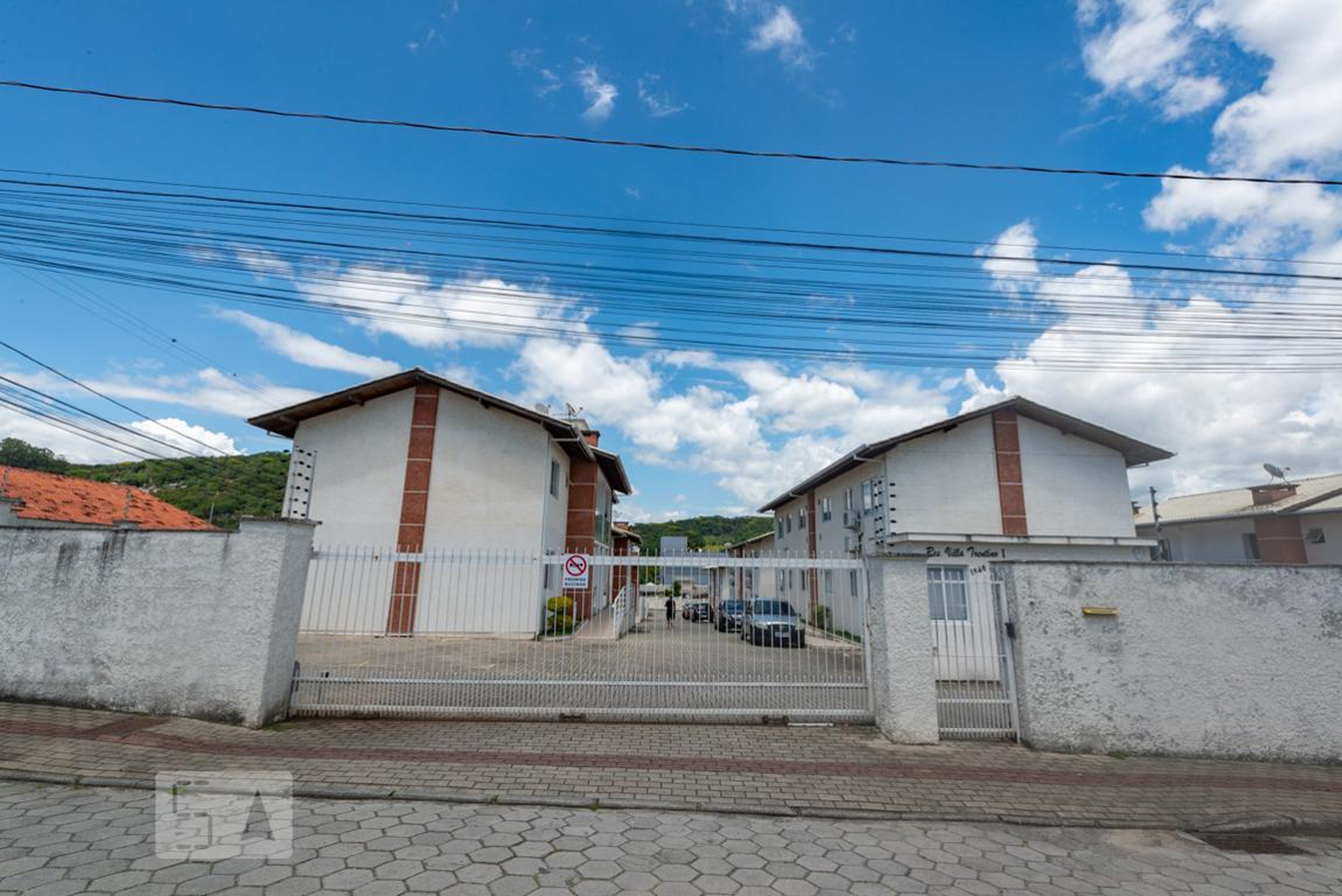 Fachada Condomínio Villa Trentino I