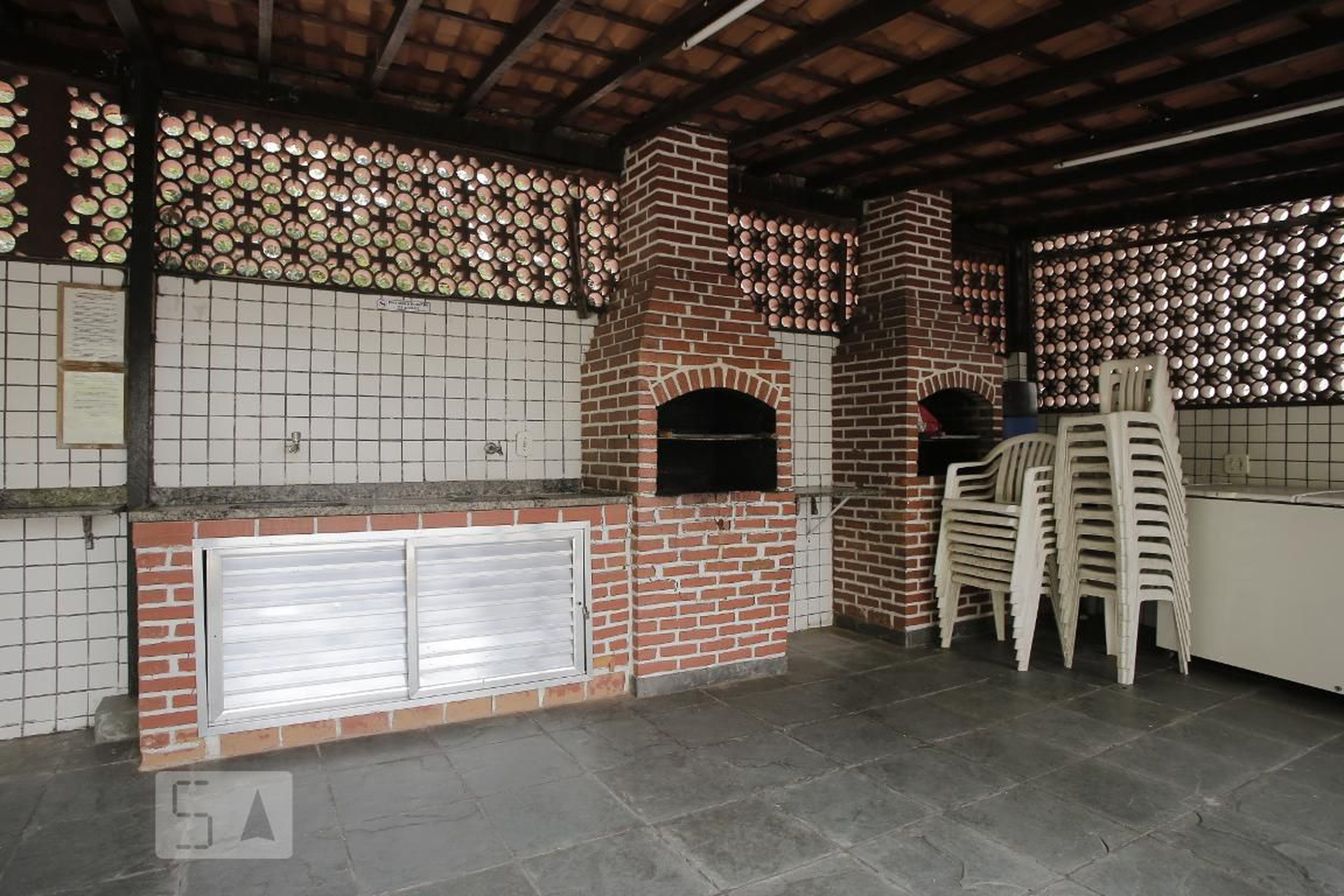 Churrasqueira - Building Golden Place