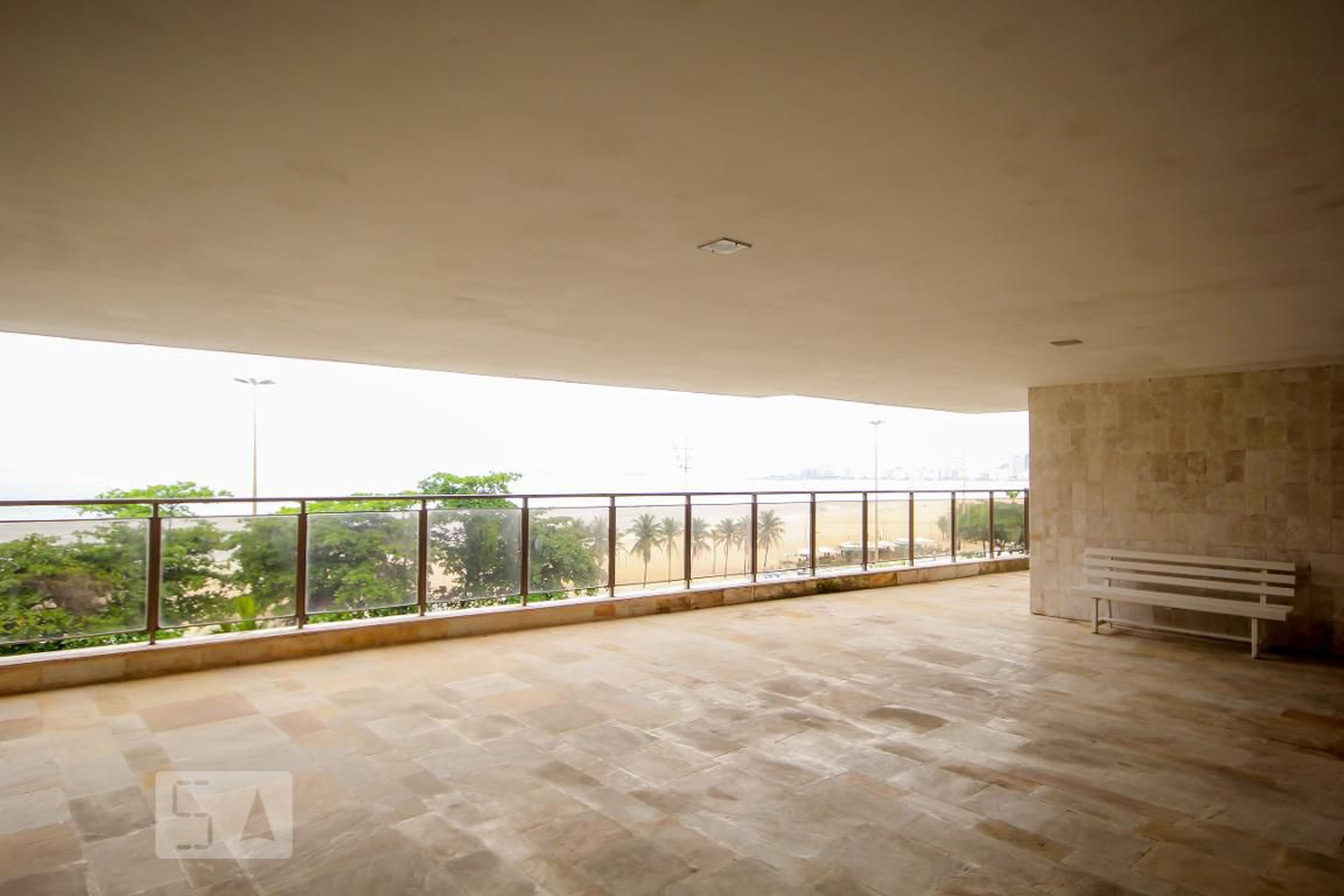 Área comum - Dra Regine Feigl