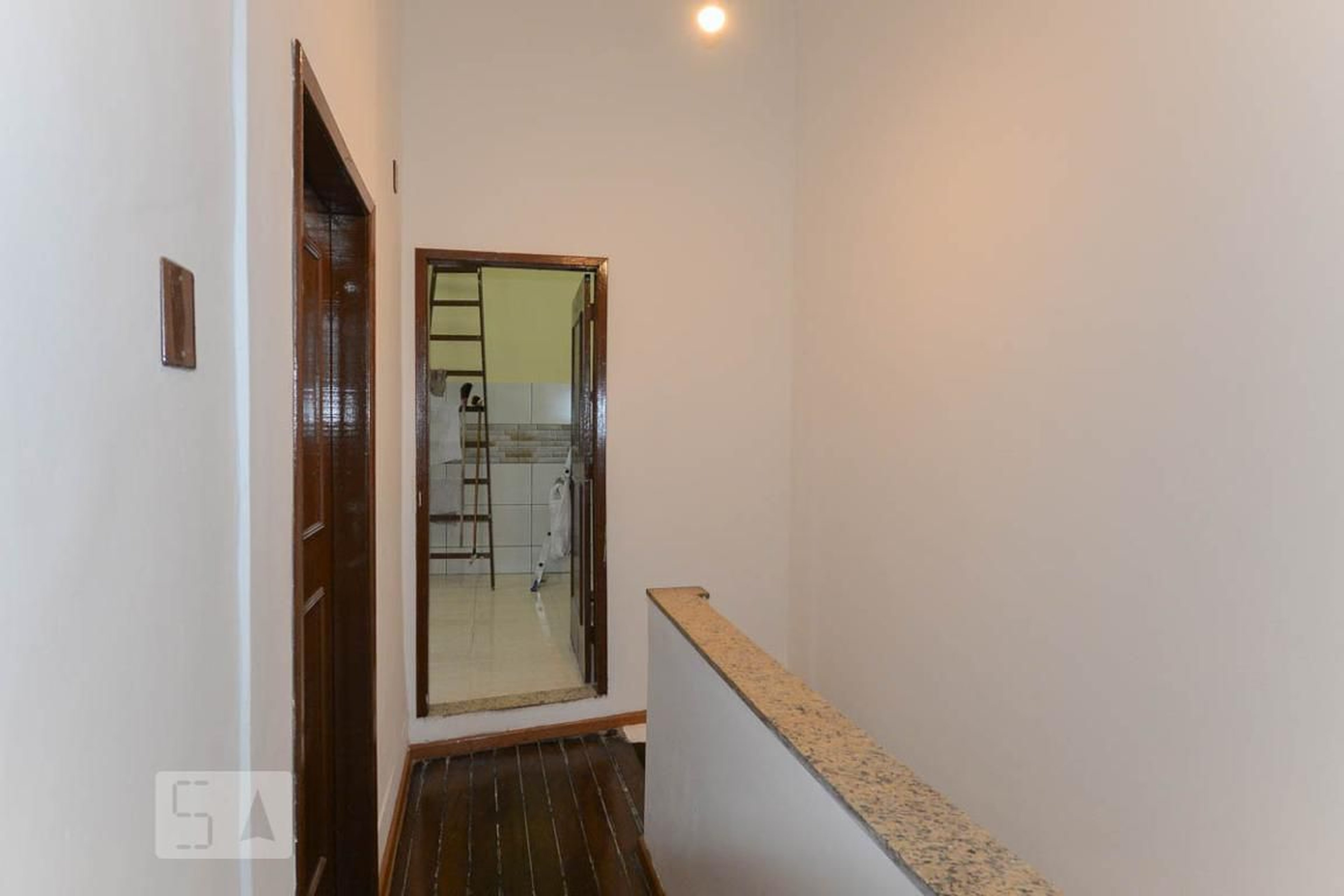 Entrada Condomínio em Rua General Bruce, 991