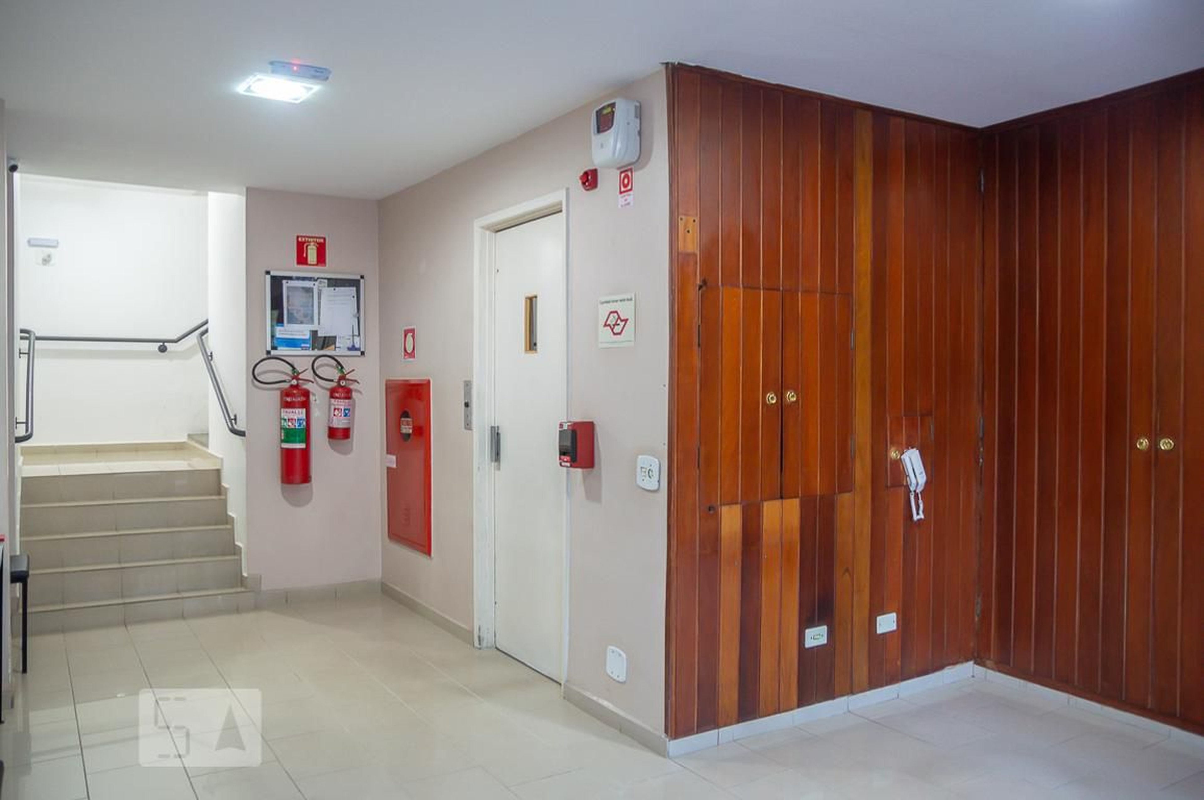 Hall de Entrada - Edifício Azaléia