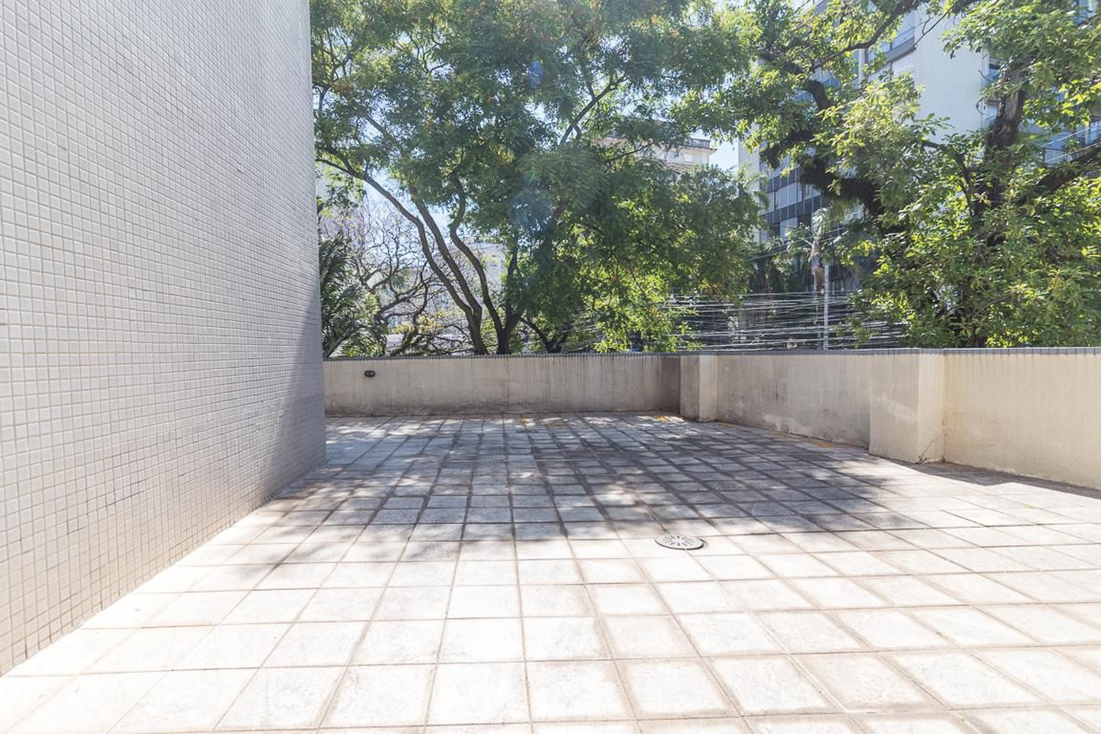 Área Externa - Manhattan Porto Alegre BY Mercure