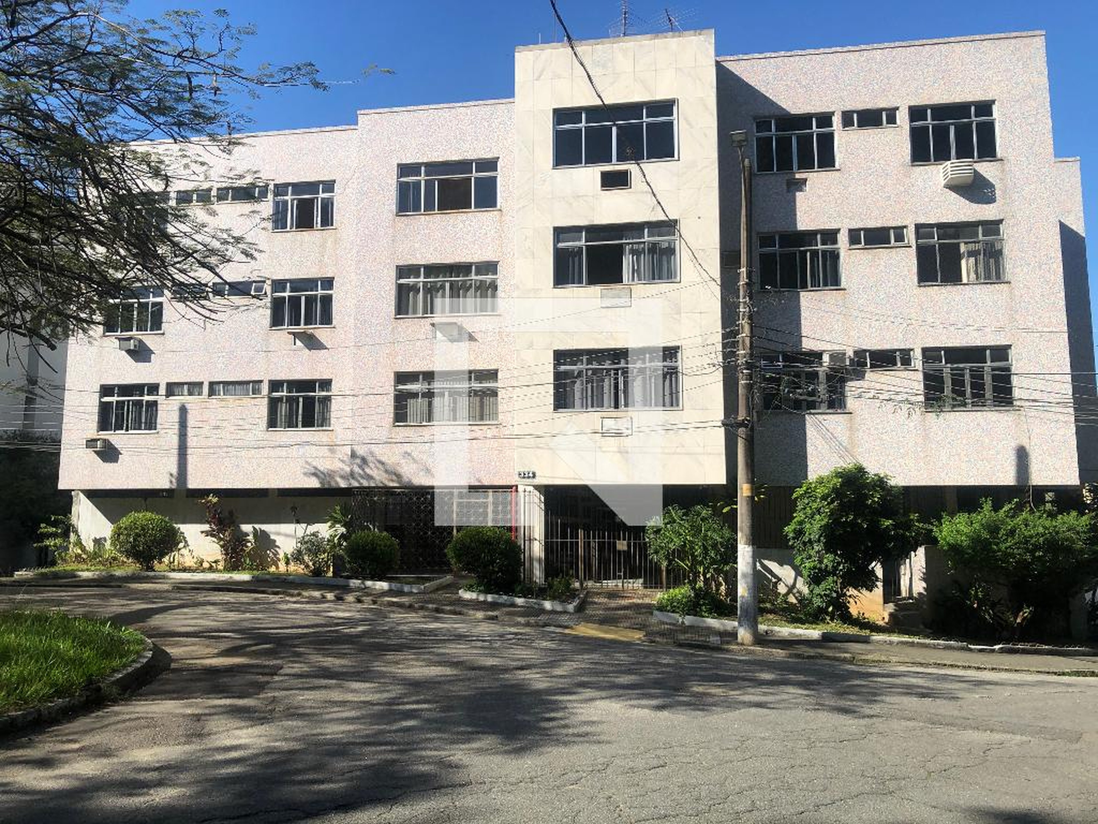 Fachada Condomínio Vasquez Garcia