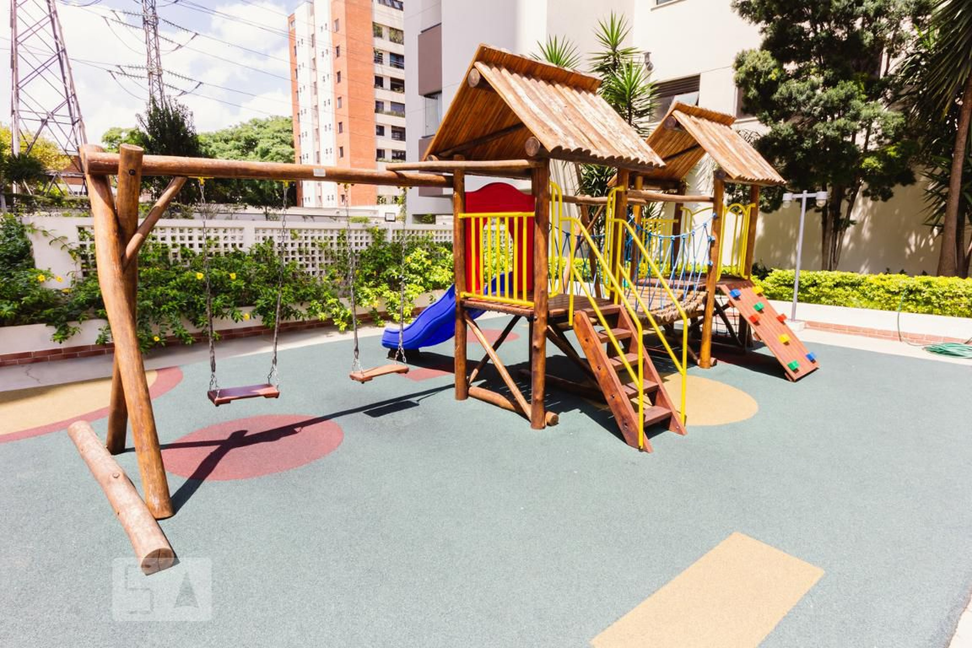 Playground - Mirante Alto da Lapa