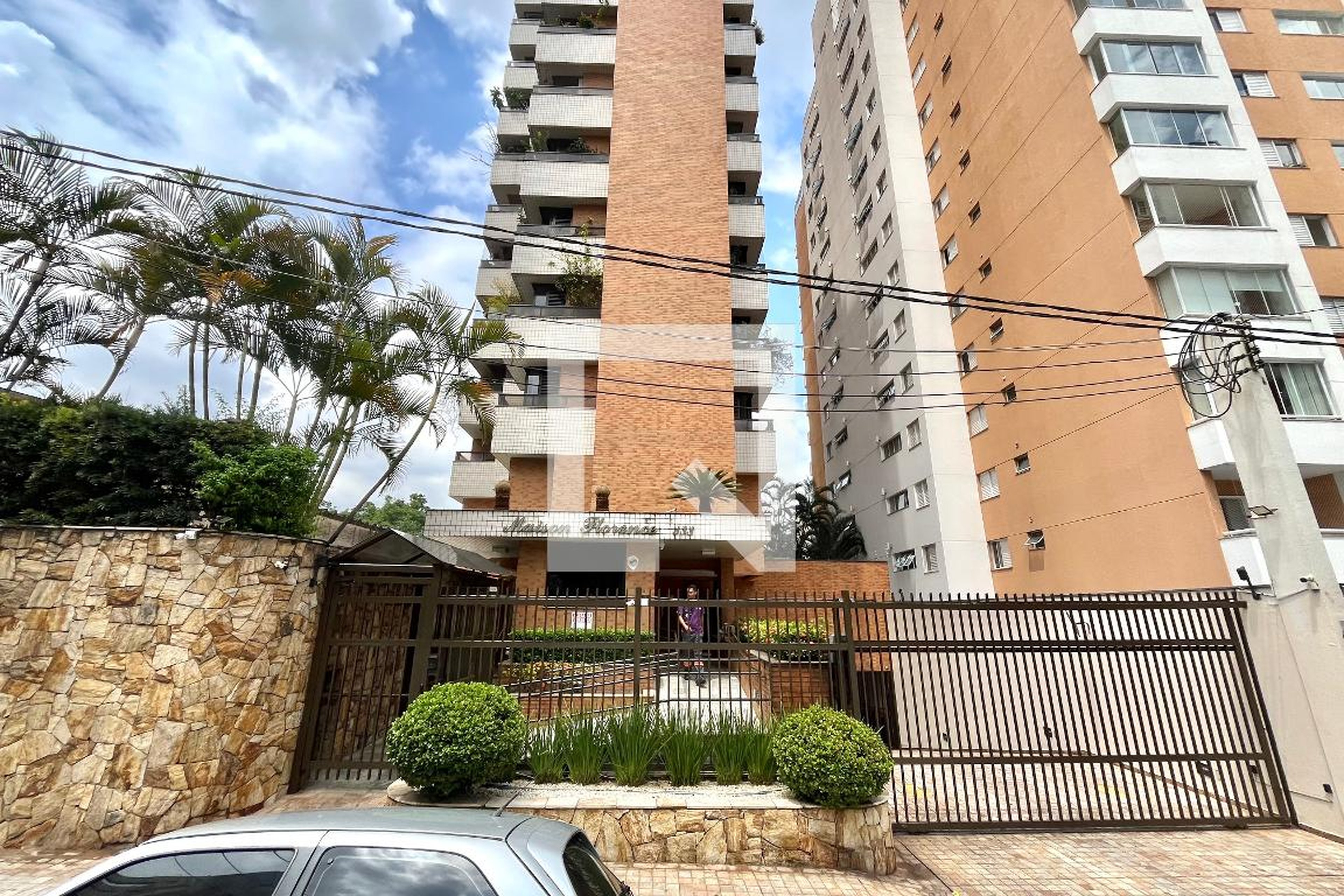 Fachada Condomínio Maison Florence