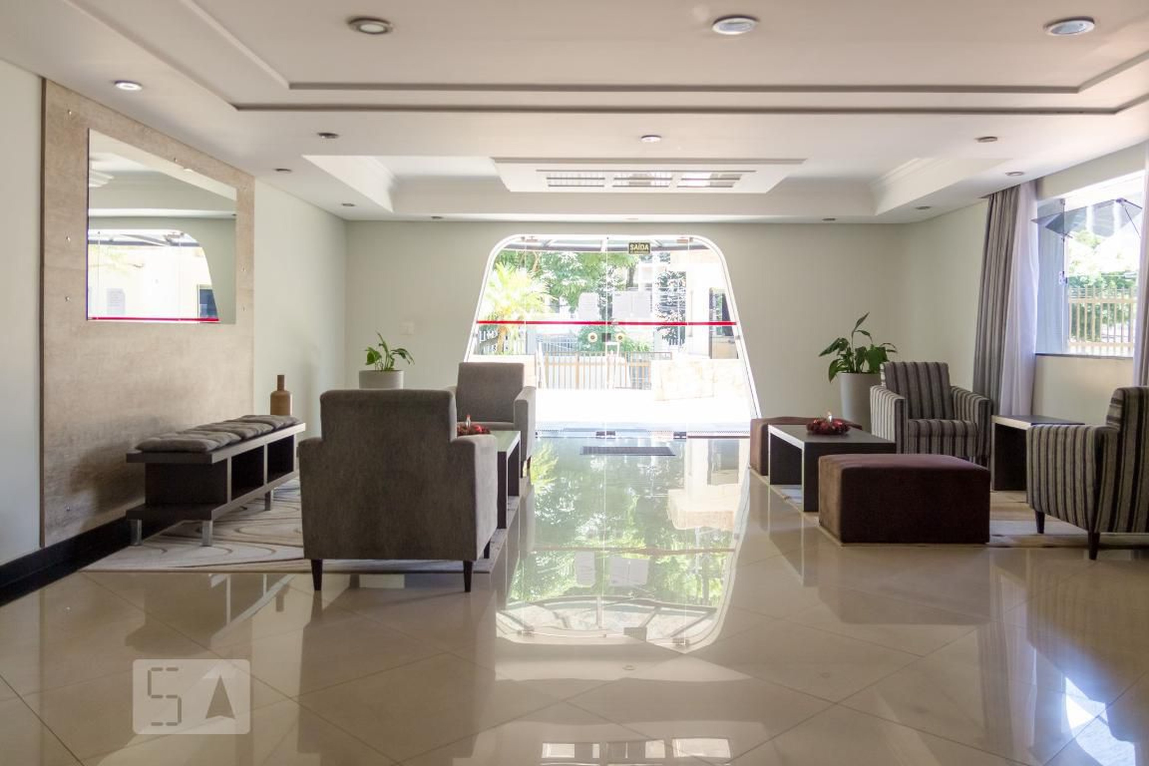 Hall de Entrada - Edifício Regente