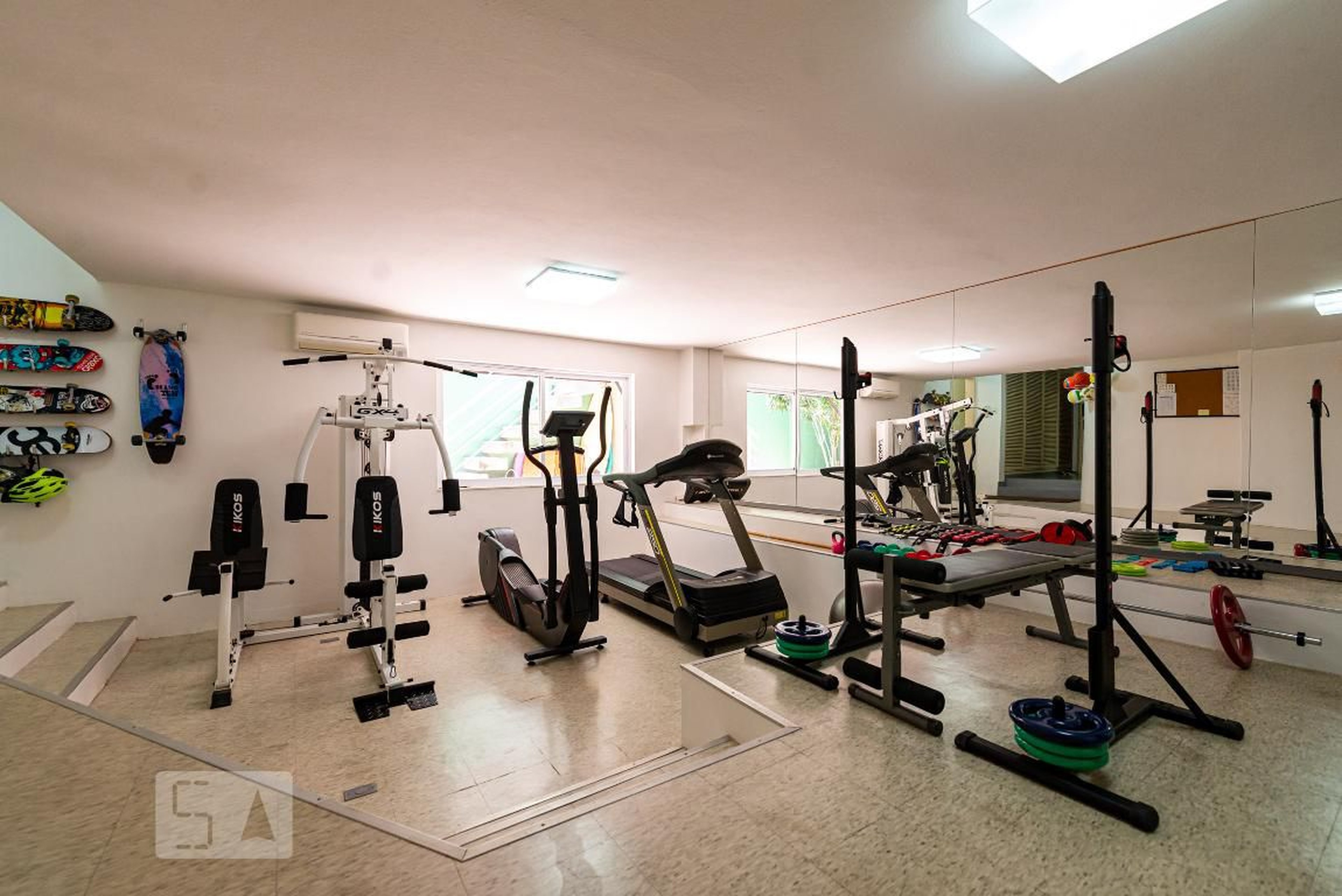 Academia Condomínio em Rua Sérgio Porto, 13
