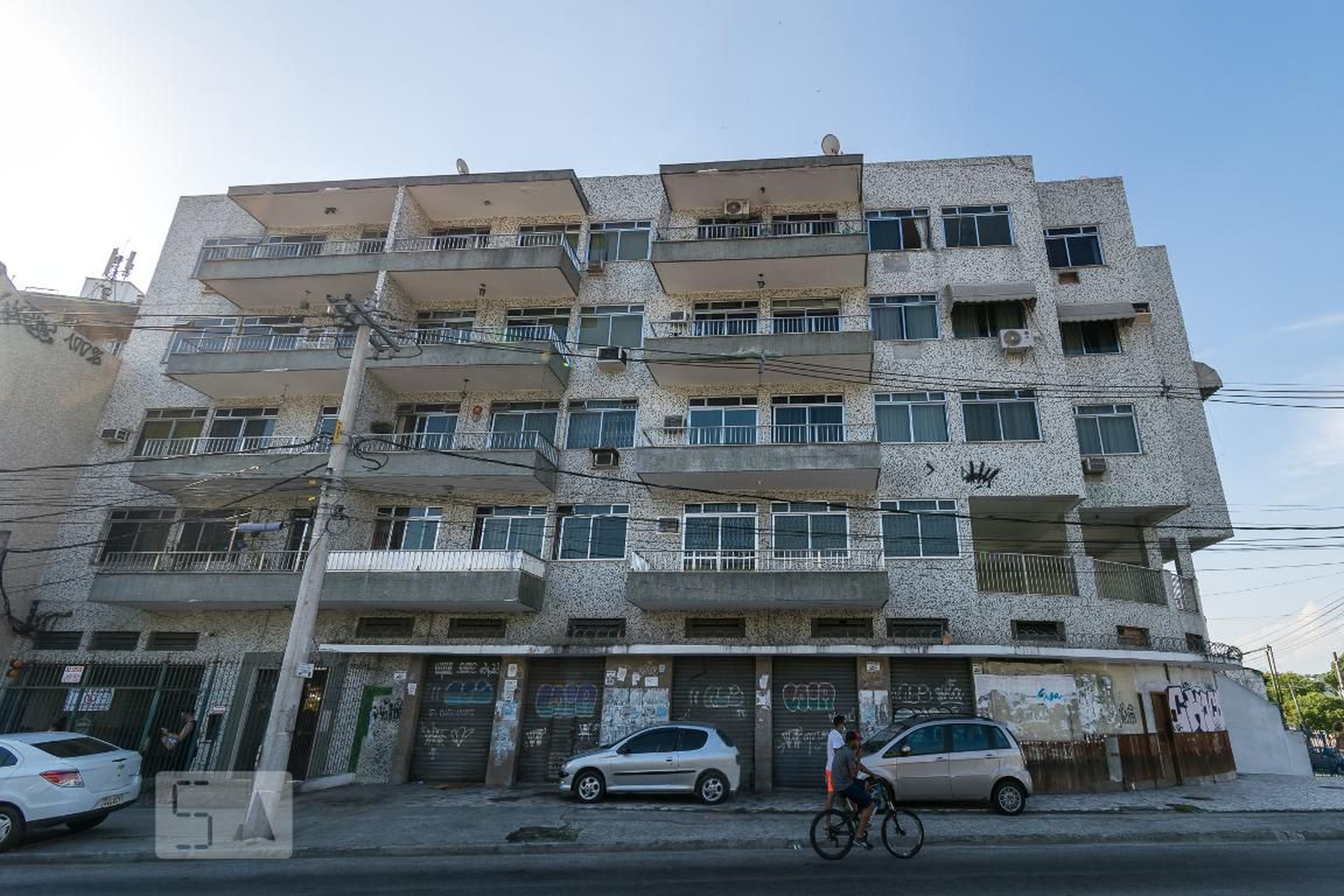 Fachada do Prédio Condomínio J. Valente