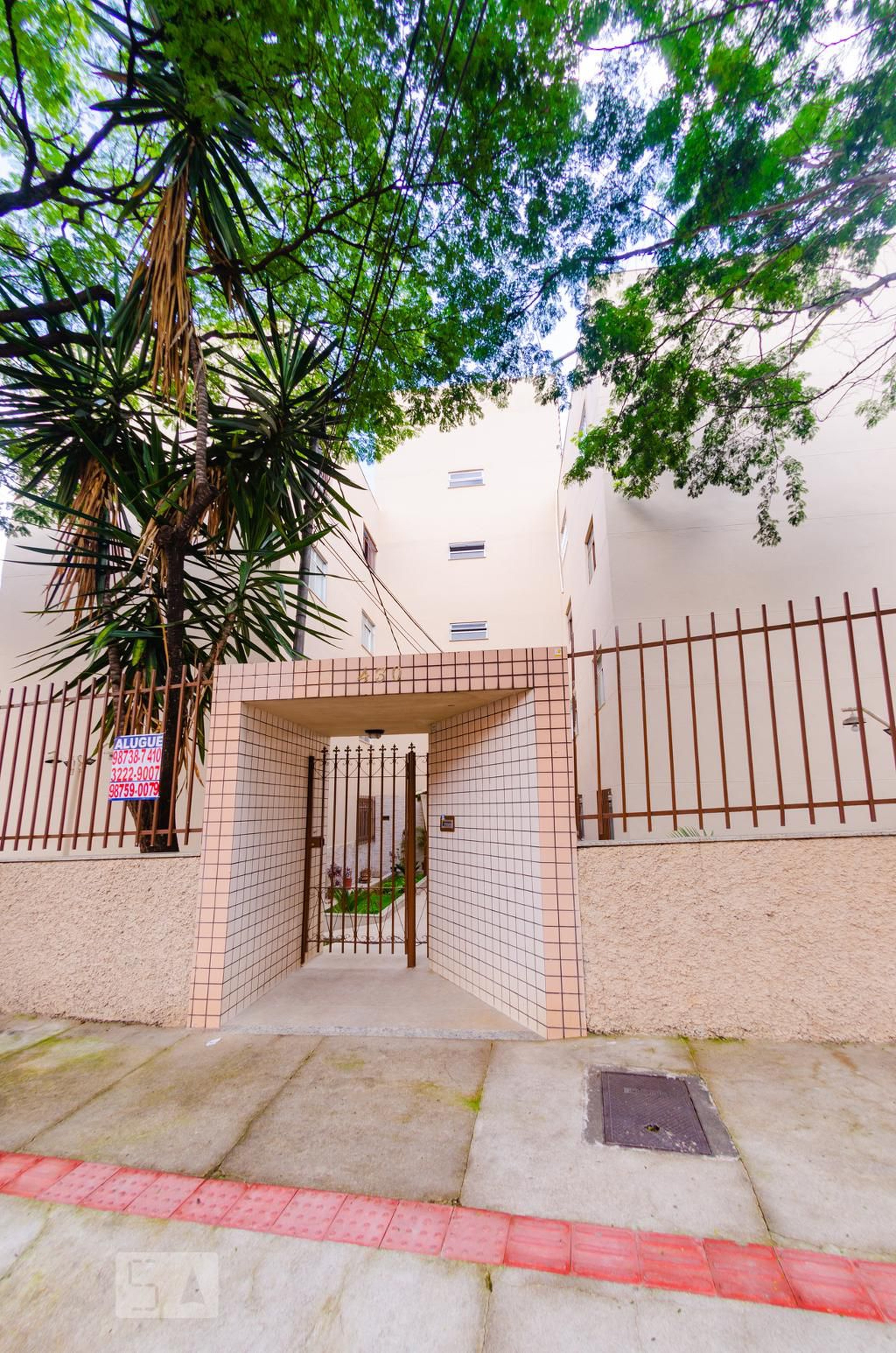 Fachada Condomínio em Rua Boreal, 430