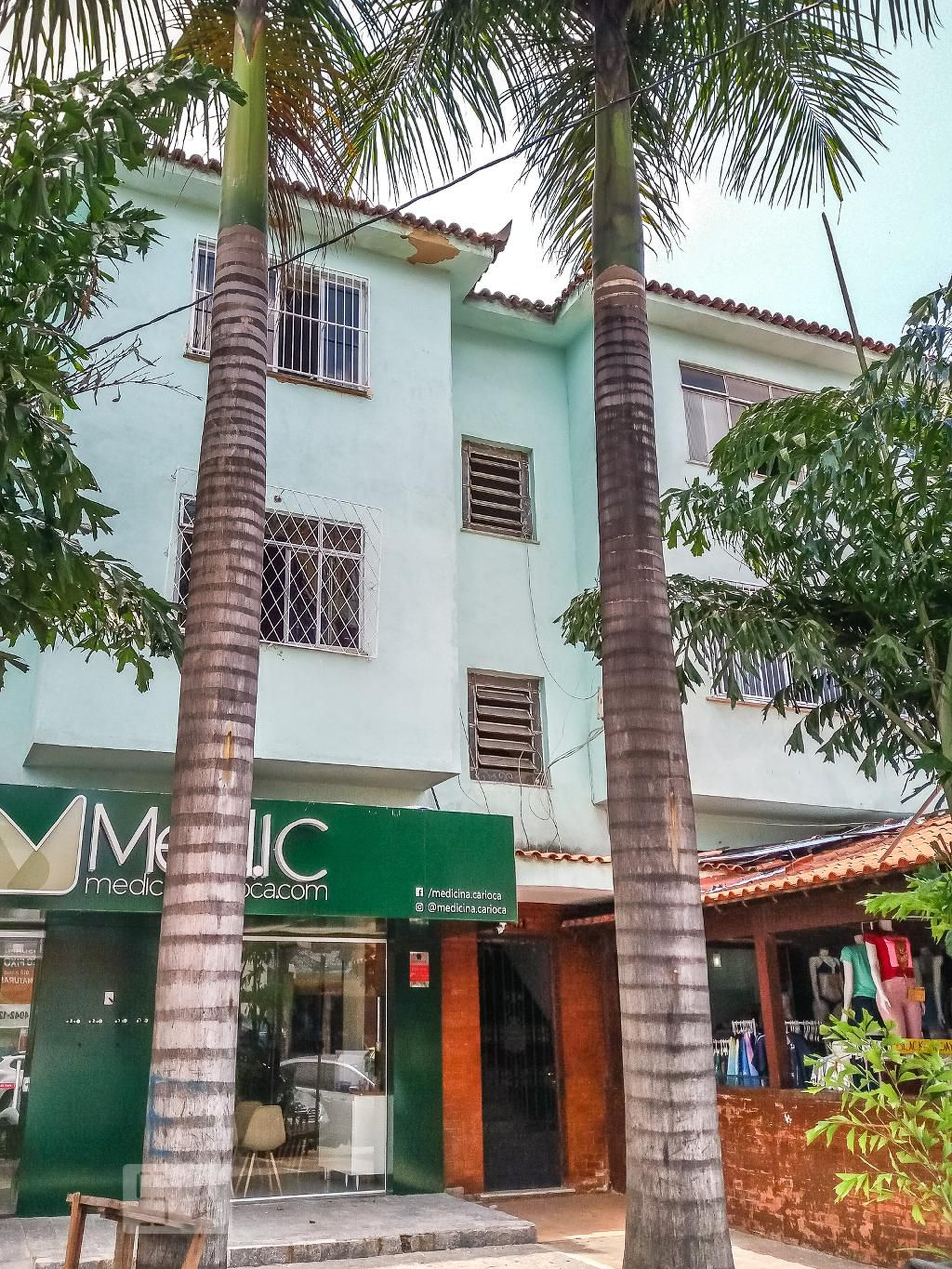 Fachada do Prédio Condomínio em Avenida Teixeira de Castro, 73