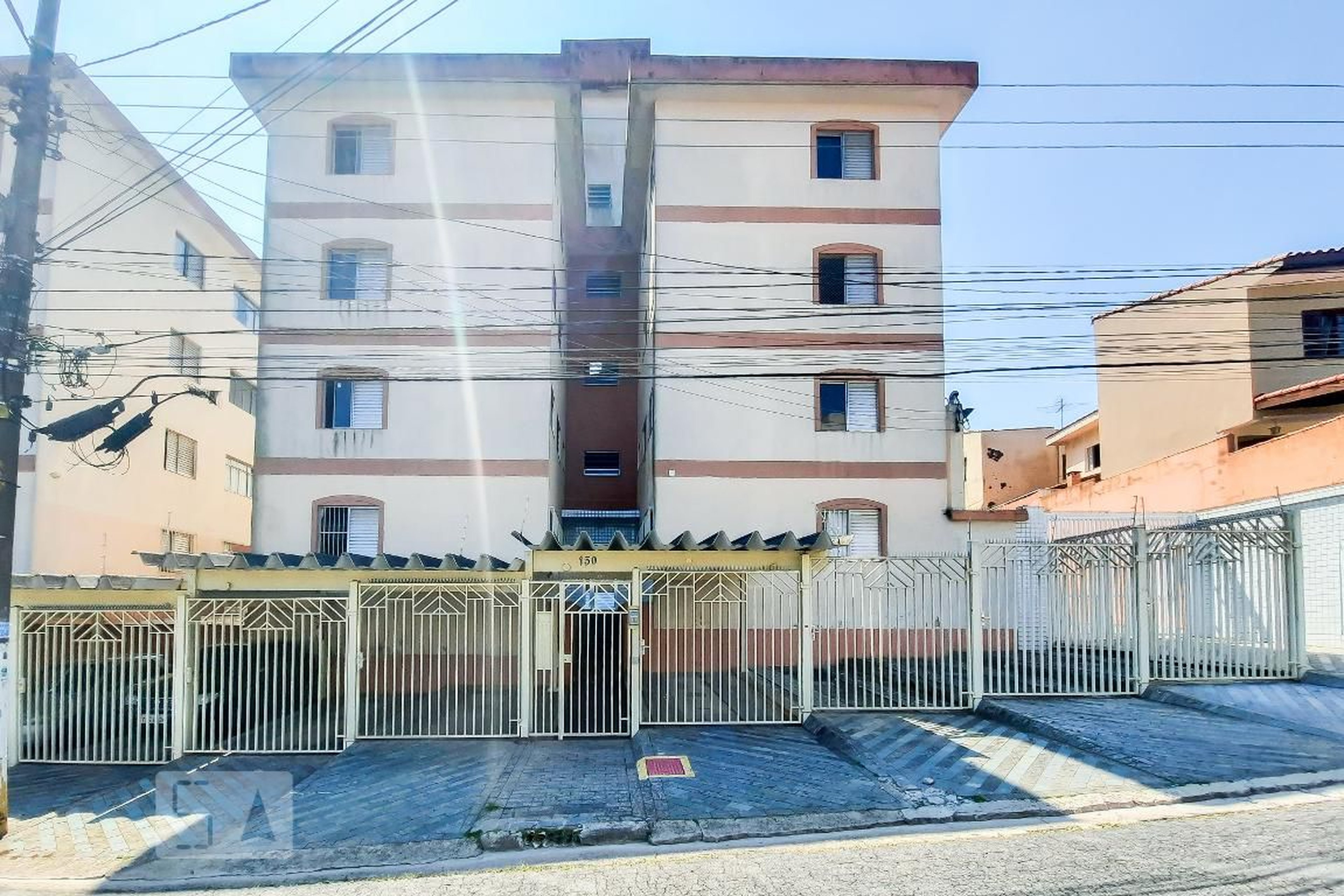 Fachada do Condomínio Edifício Erika e Nathalia