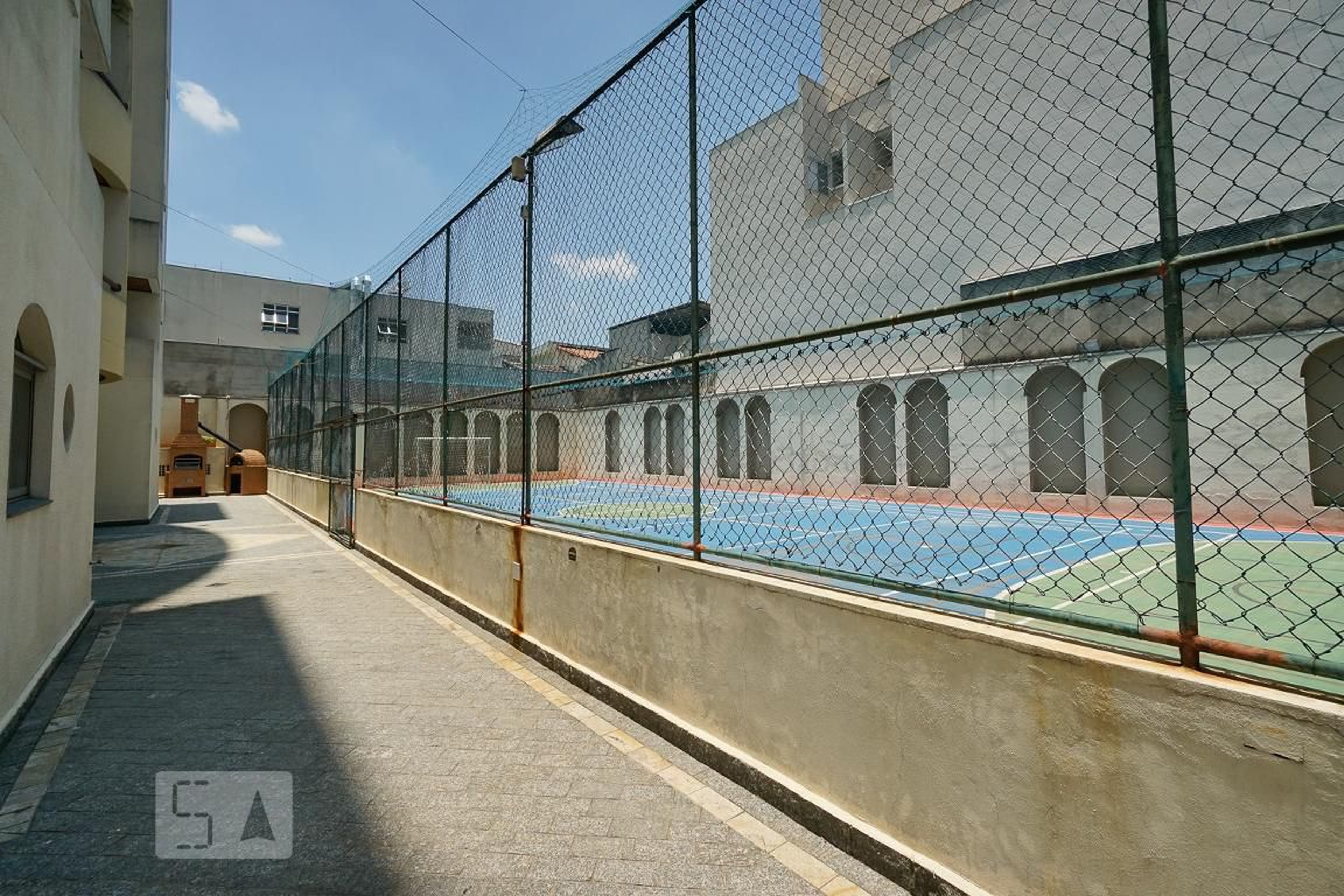 Quadra esportiva - Versarille