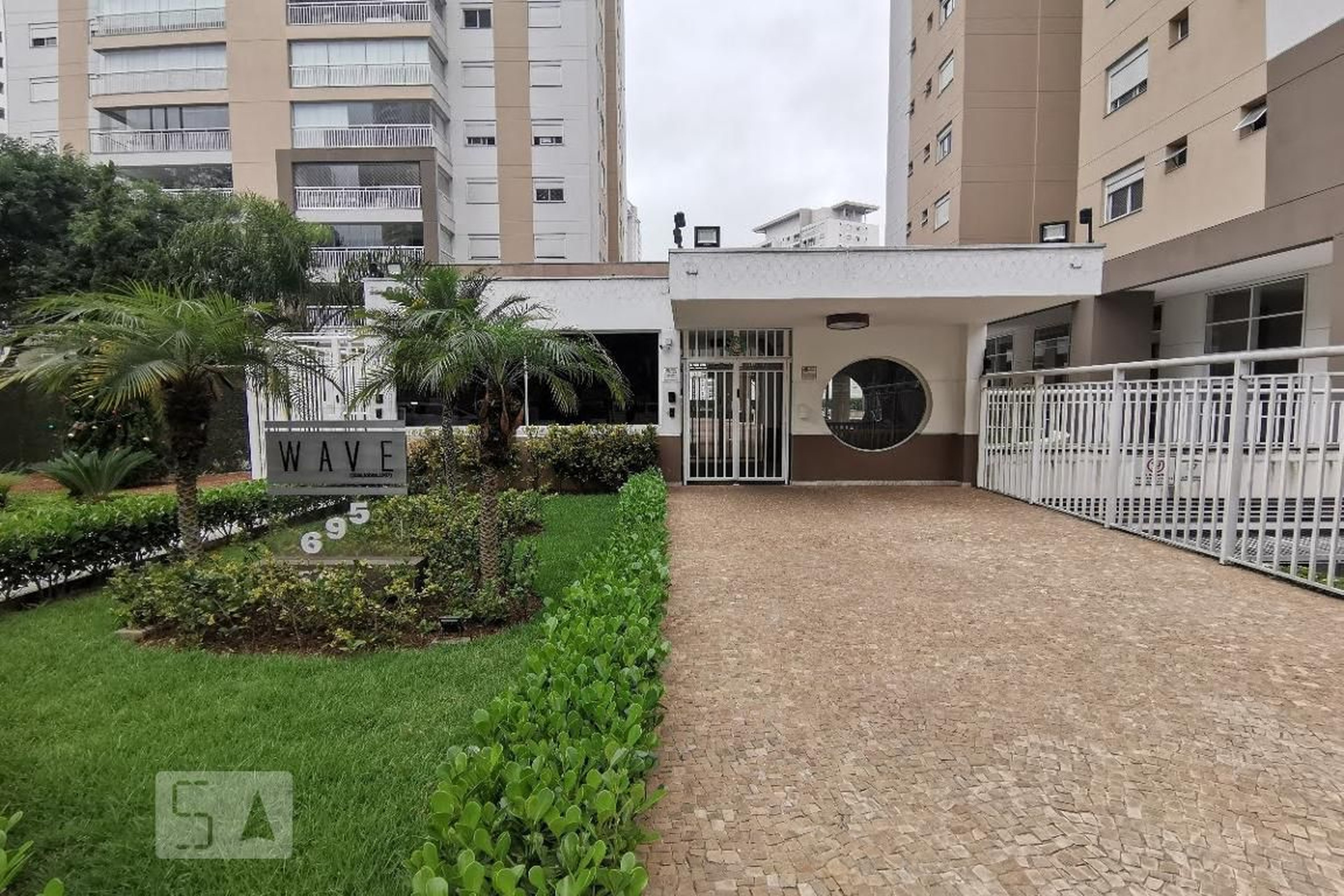Fachada do Condomínio Condomínio Wave