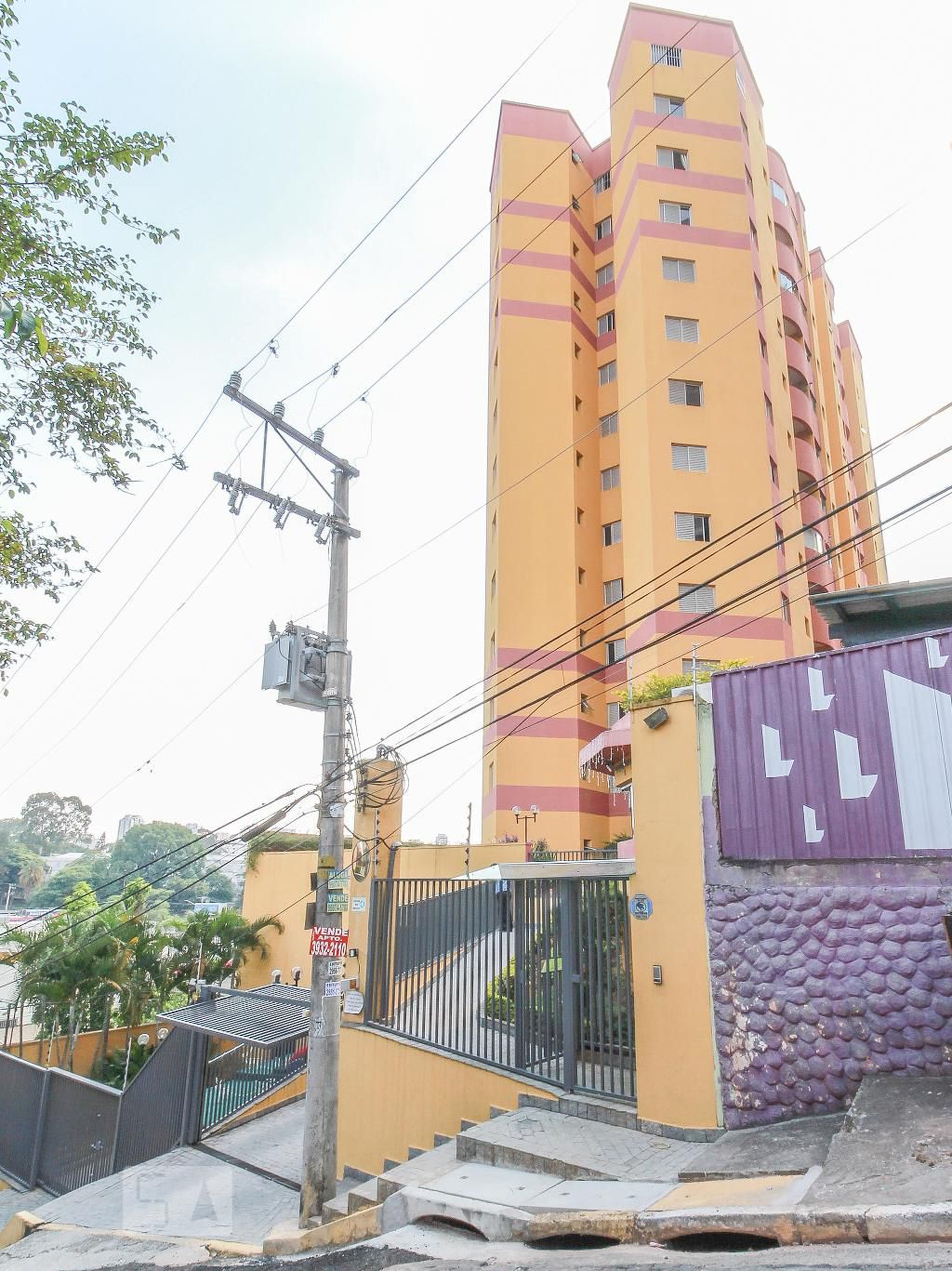 Fachada Condomínio em Rua Doutor Orlando Zamitti Mammana, 35