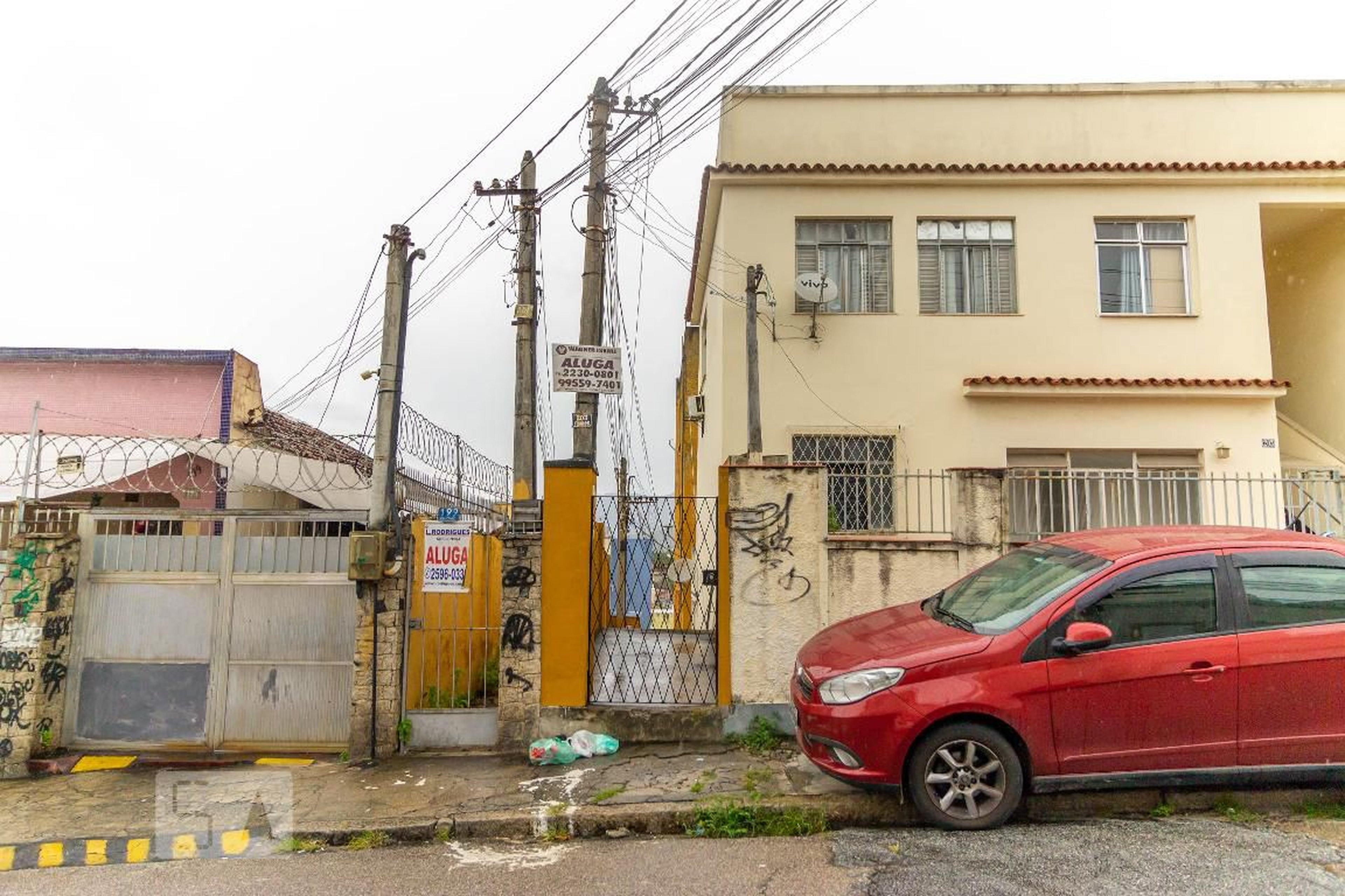 Fachada Condomínio em Rua Francisco Medeiros, 203