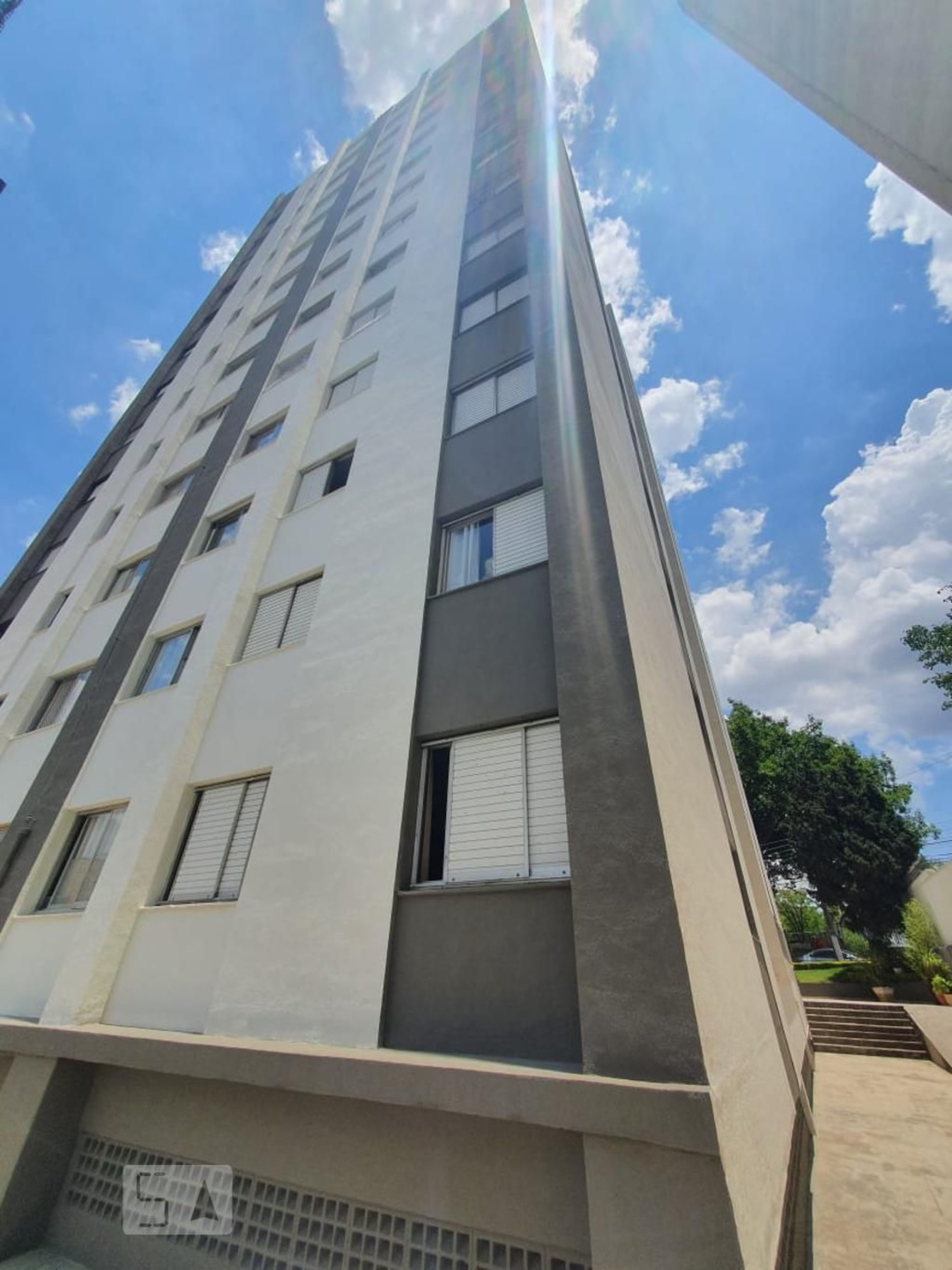 Fachada Condomínio em Rua Parnamirim, 13a