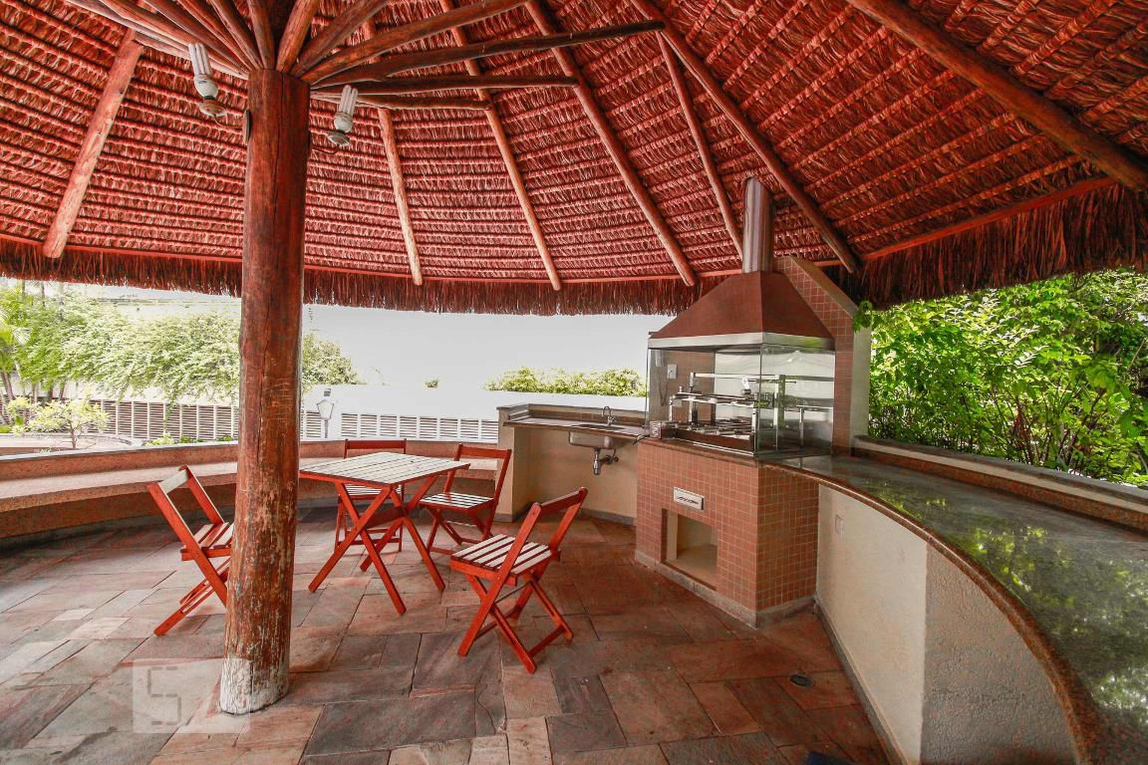 Churrasqueira - dolar monte serrat