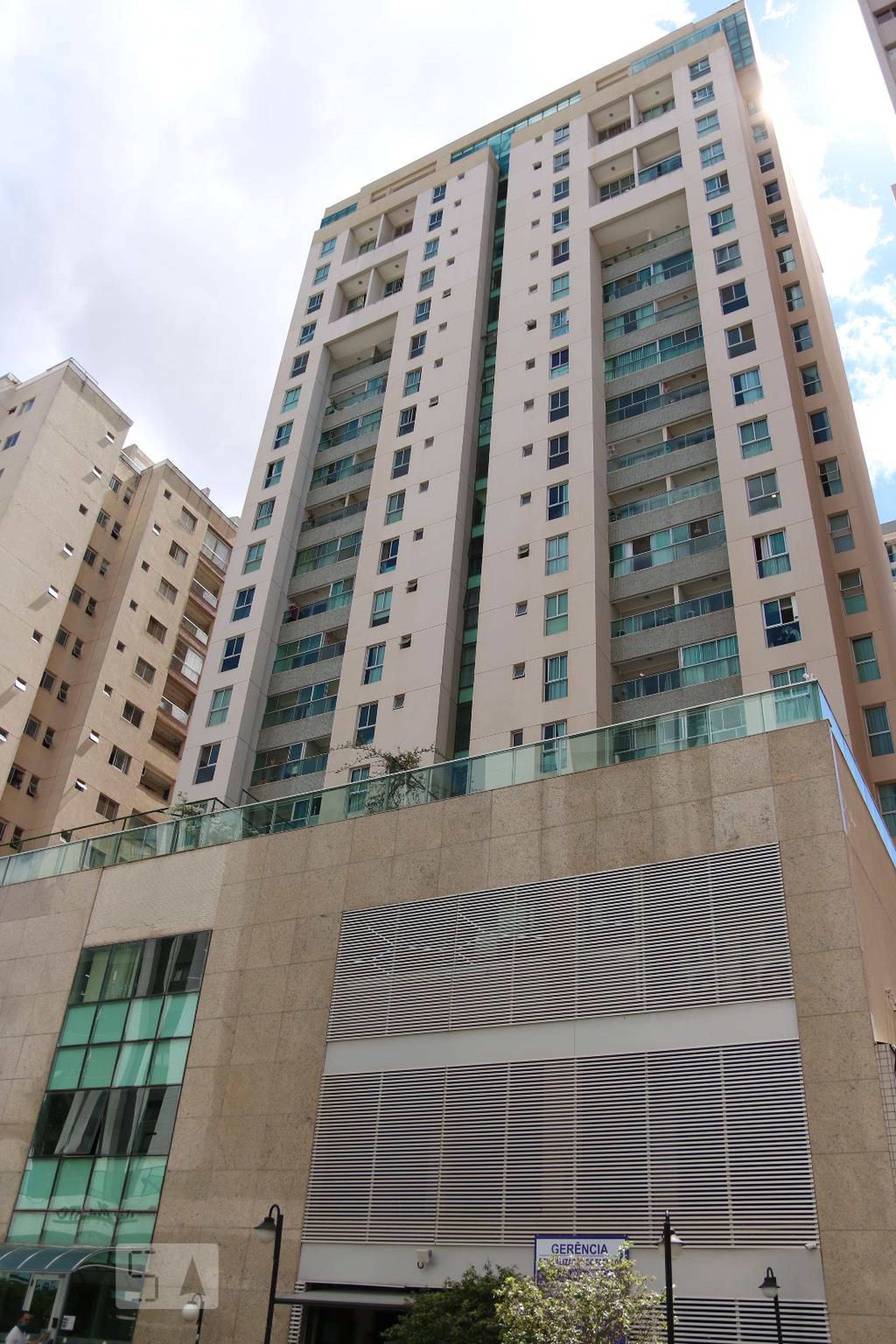 Fachada Condomínio Easy