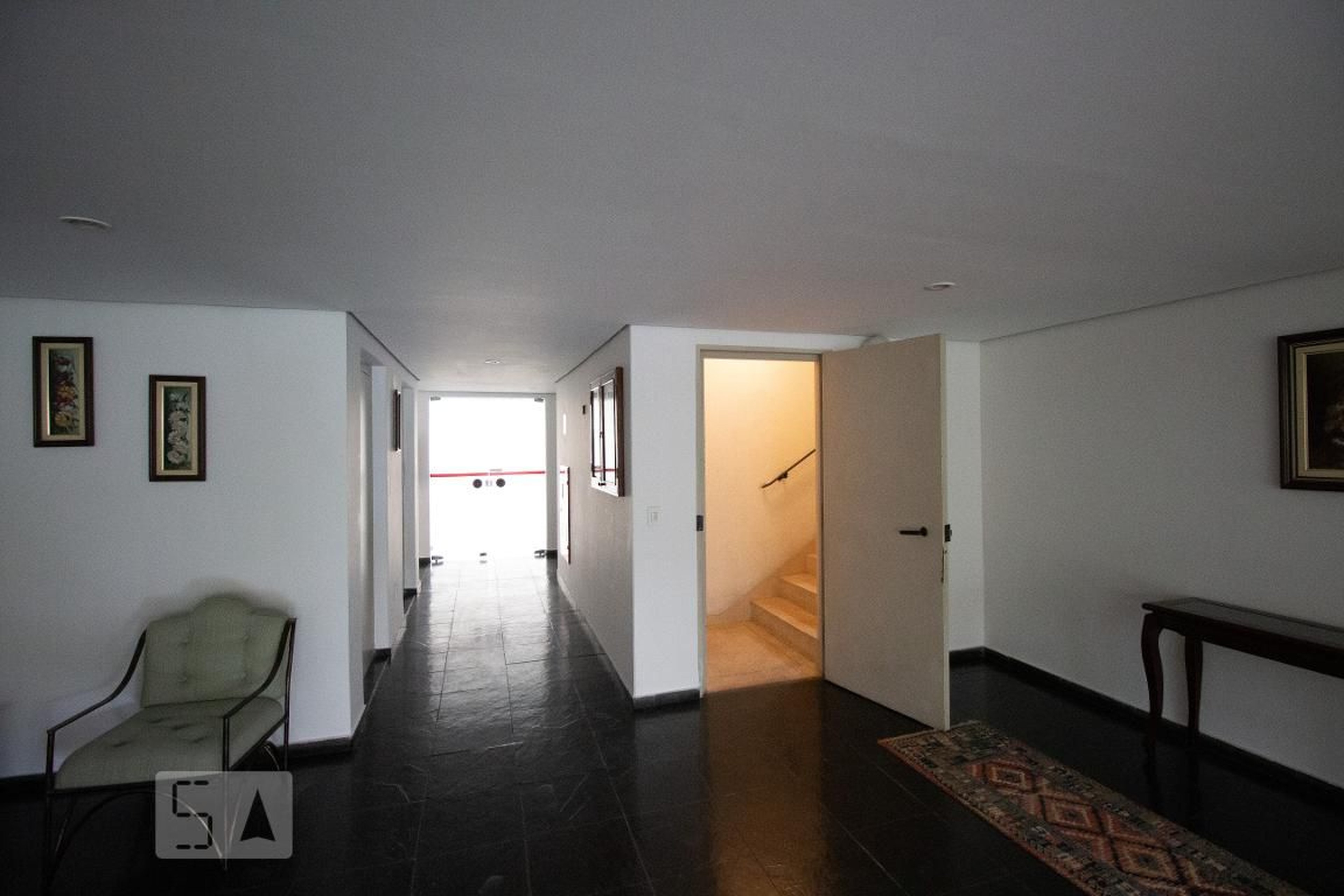 Hall - Edifício Via Reggio