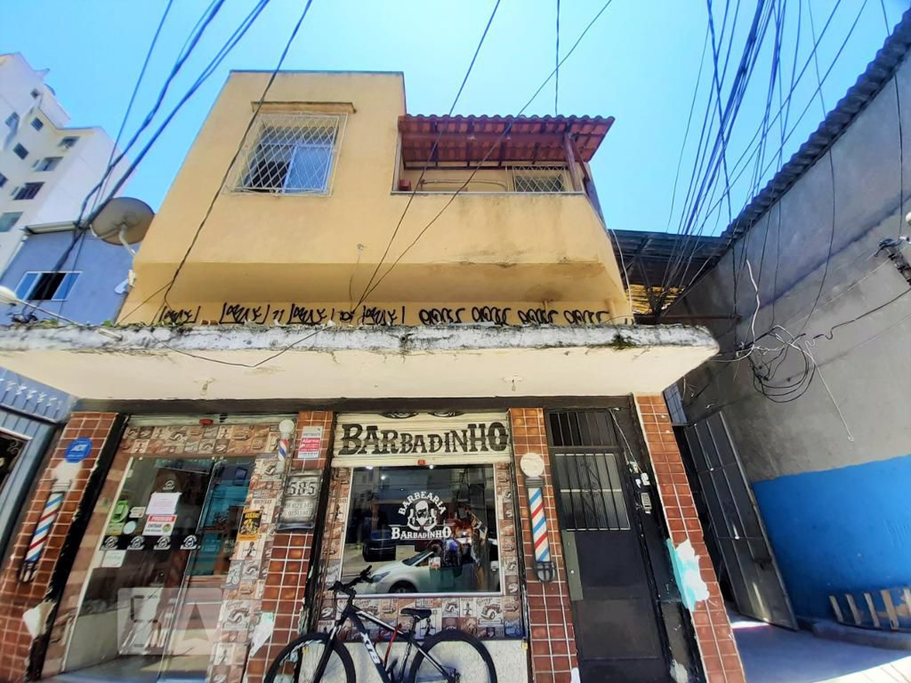 Fachada Condomínio em Rua Barão do Bom Retiro, 585