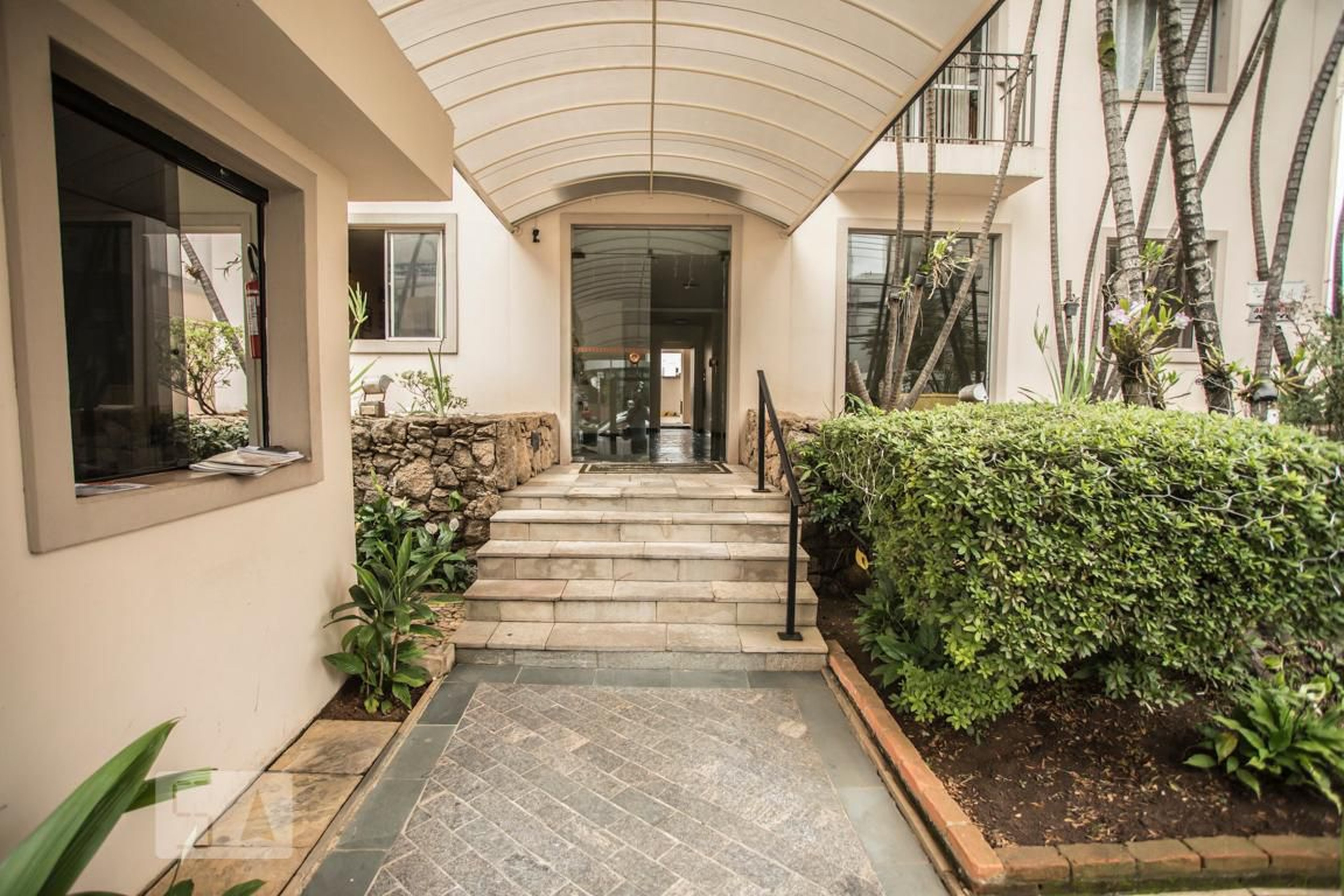 Hall - Maison Jamile