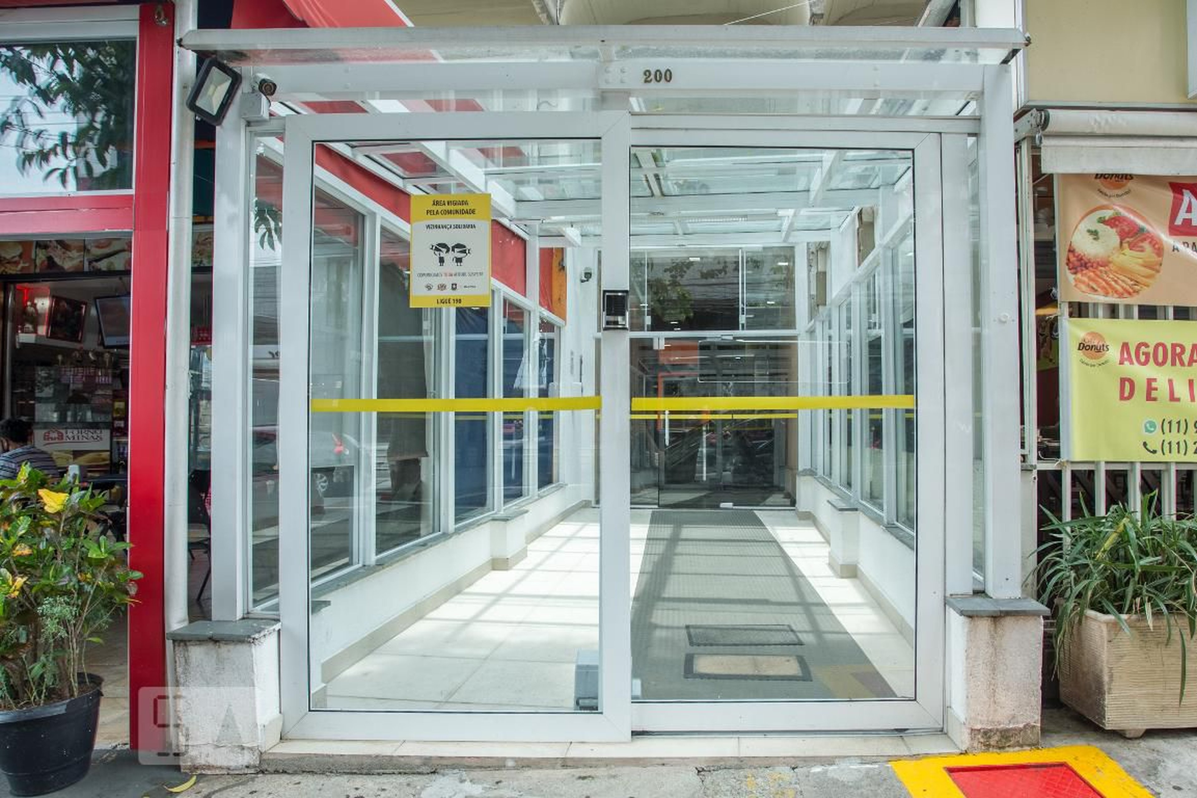 Fachada Condomínio em Avenida Fagundes Filho, 206